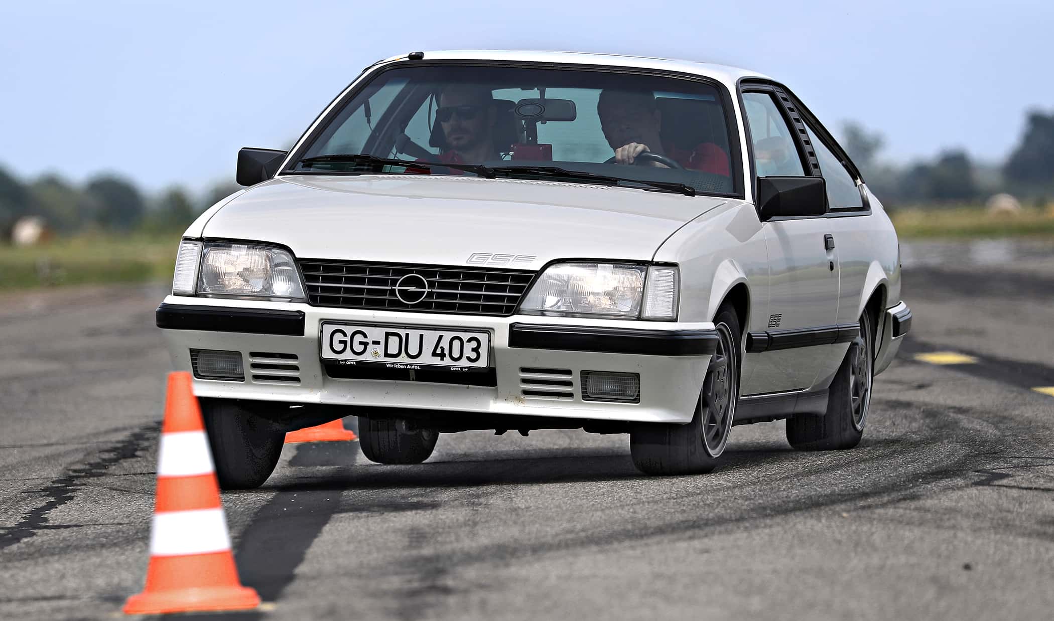 Opel-Monza-GSE-1983-1987-Oberklasse-Coup-mit-Sechszylinder-Power