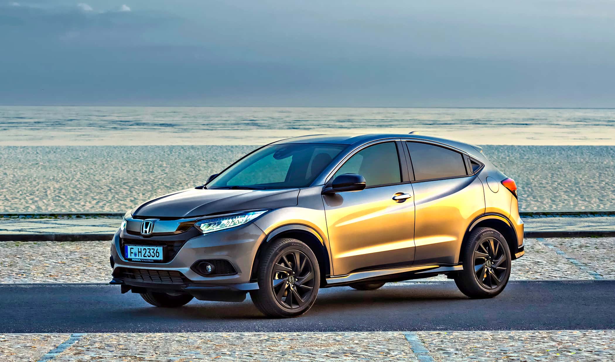 Honda-Civic-und-HR-V-R-ckruf-R-der-k-nnen-abfallen