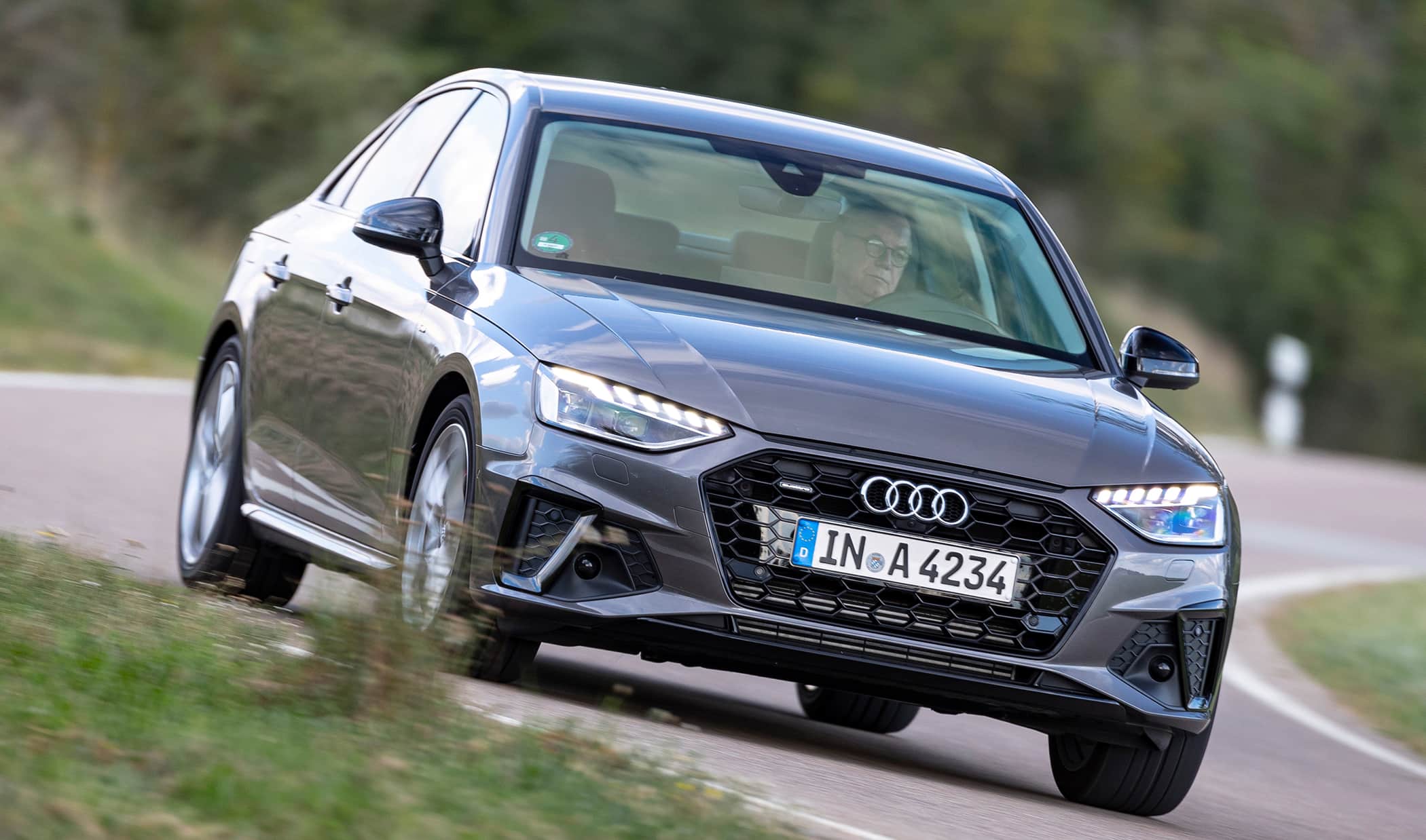Erstaunlich Audi A4 45 Tfsi Ebenbildnull
