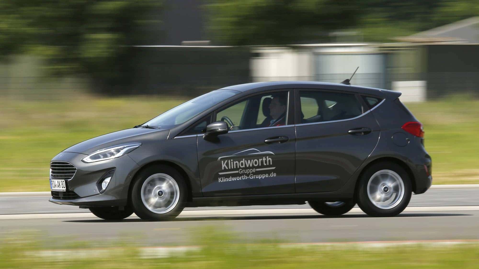 12 Gebrauchtwagen Ford Fiestanull