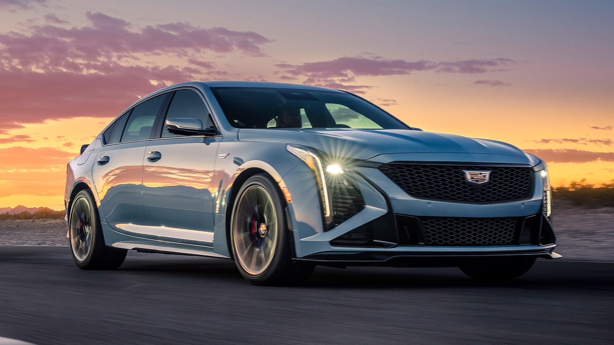 Kommender-Cadillac-CT5-V-Mitarbeiter-deutet-V8-Sauger-und-Handschaltung-an