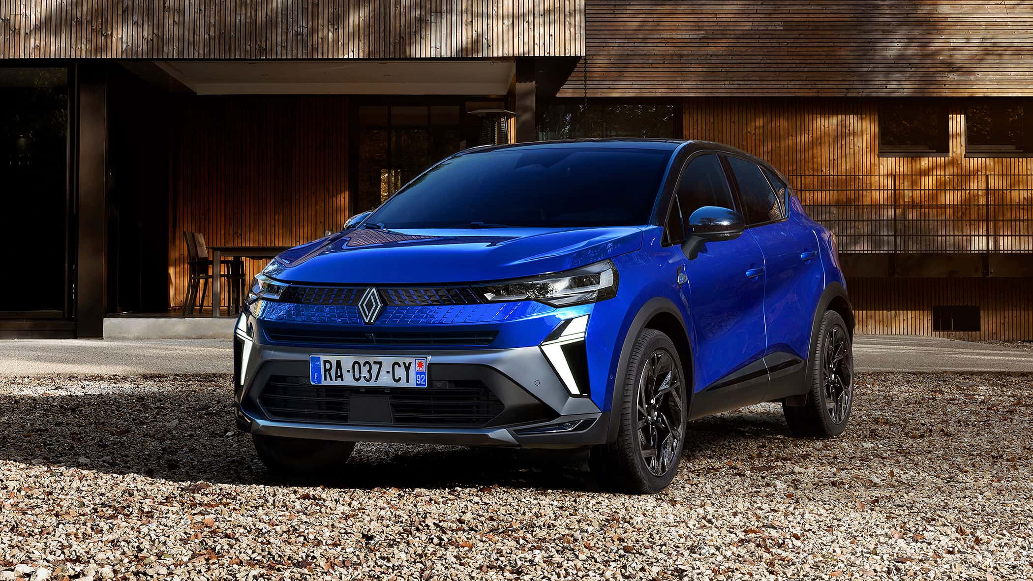 Renault-Clio-Captur-und-Symbioz-als-KISS-Sondermodell-Was-haben-die-Kult-Rocker-damit-zu-tun-