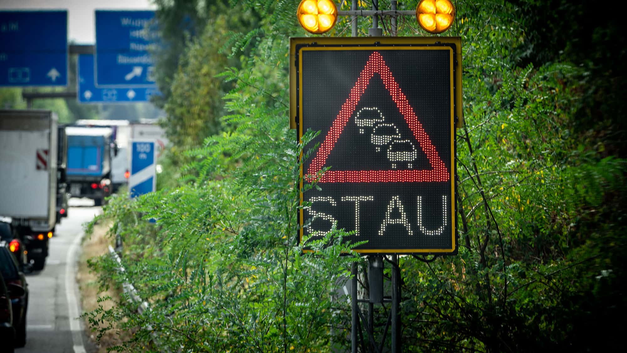 Drei-Autobahnen-in-NRW-gesperrt-Am-Wochenende-droht-Stau-Chaos