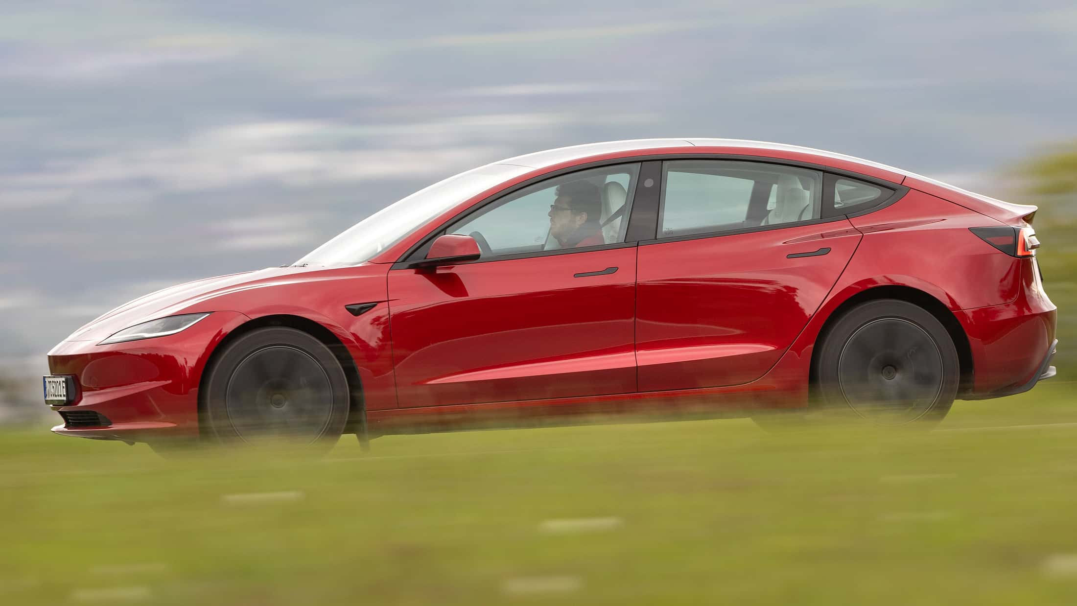 Luxus Tesla Model 3 Akku Kapazitat Bild