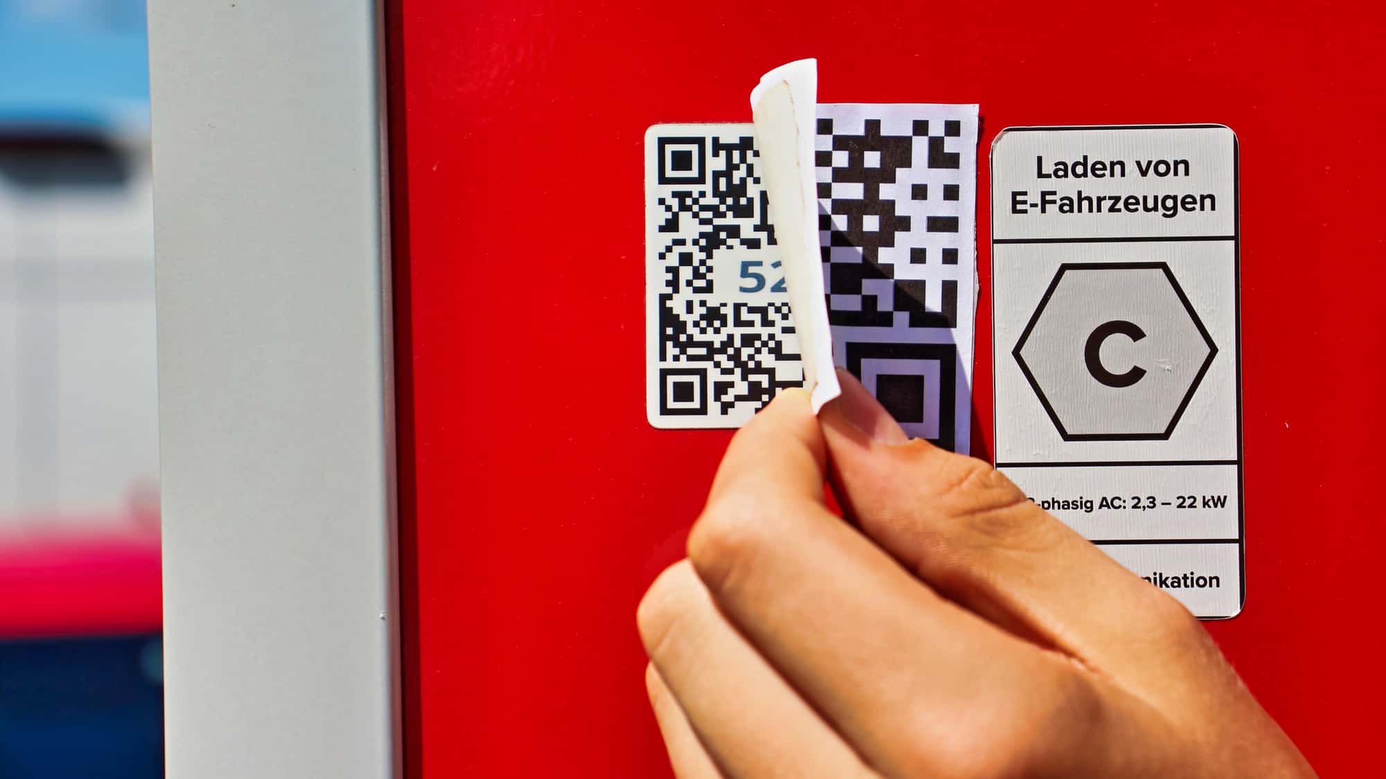 Warnung-vor-Parkautomaten-Betrug-mit-QR-Codes-So-wird-Parken-zur-Pleite