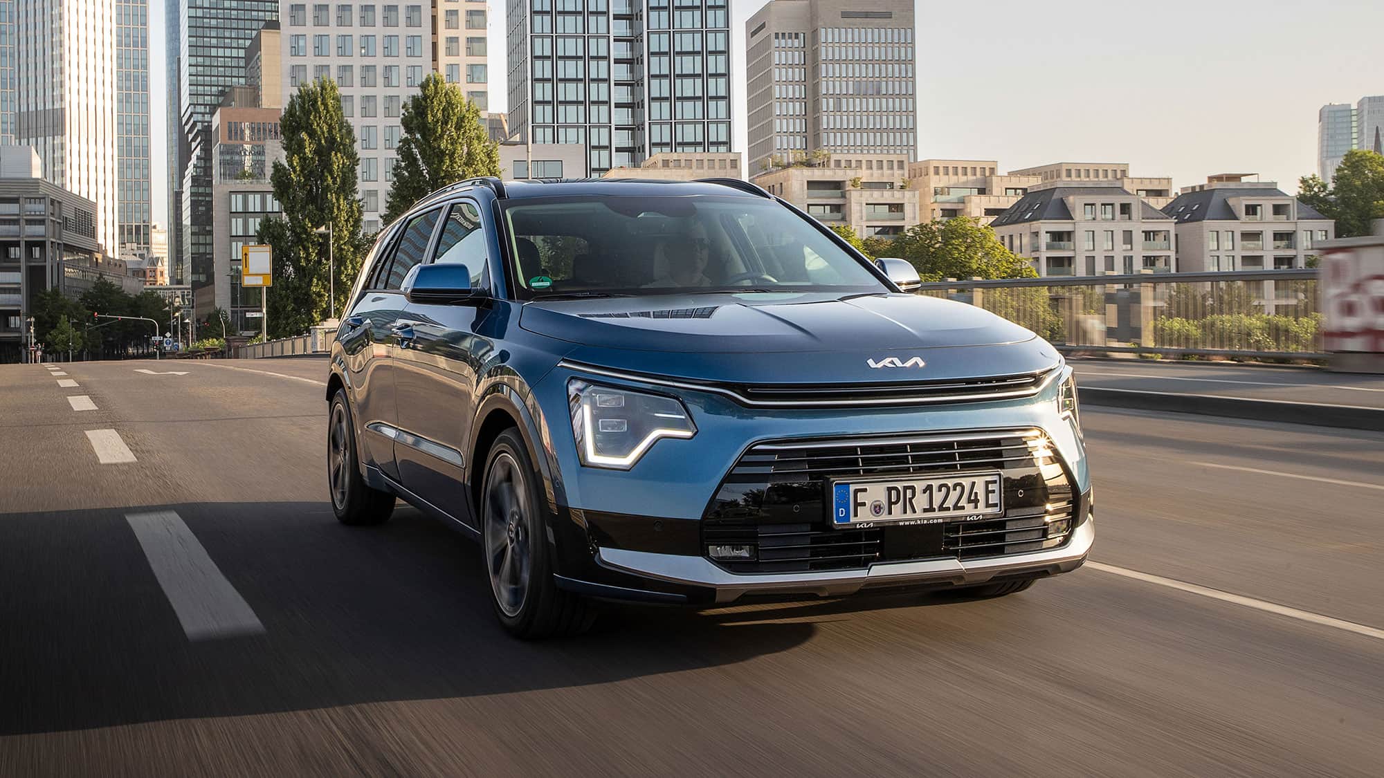 In-Studie-nachgewiesen-Plug-in-Hybride-nur-sauber-mit-Strom