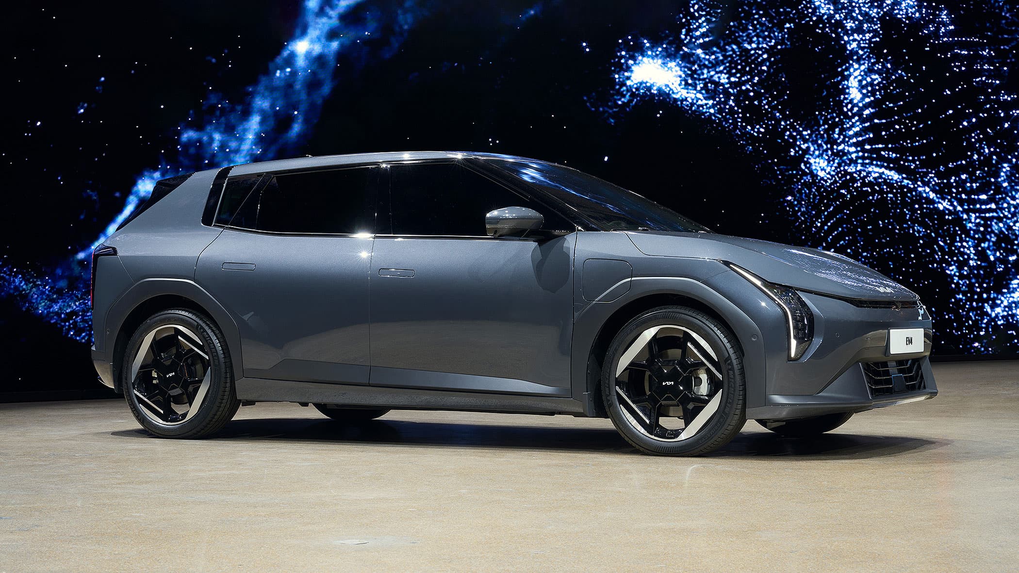 Kia-EV4-Elektro-Kompaktklasse-in-zwei-Varianten