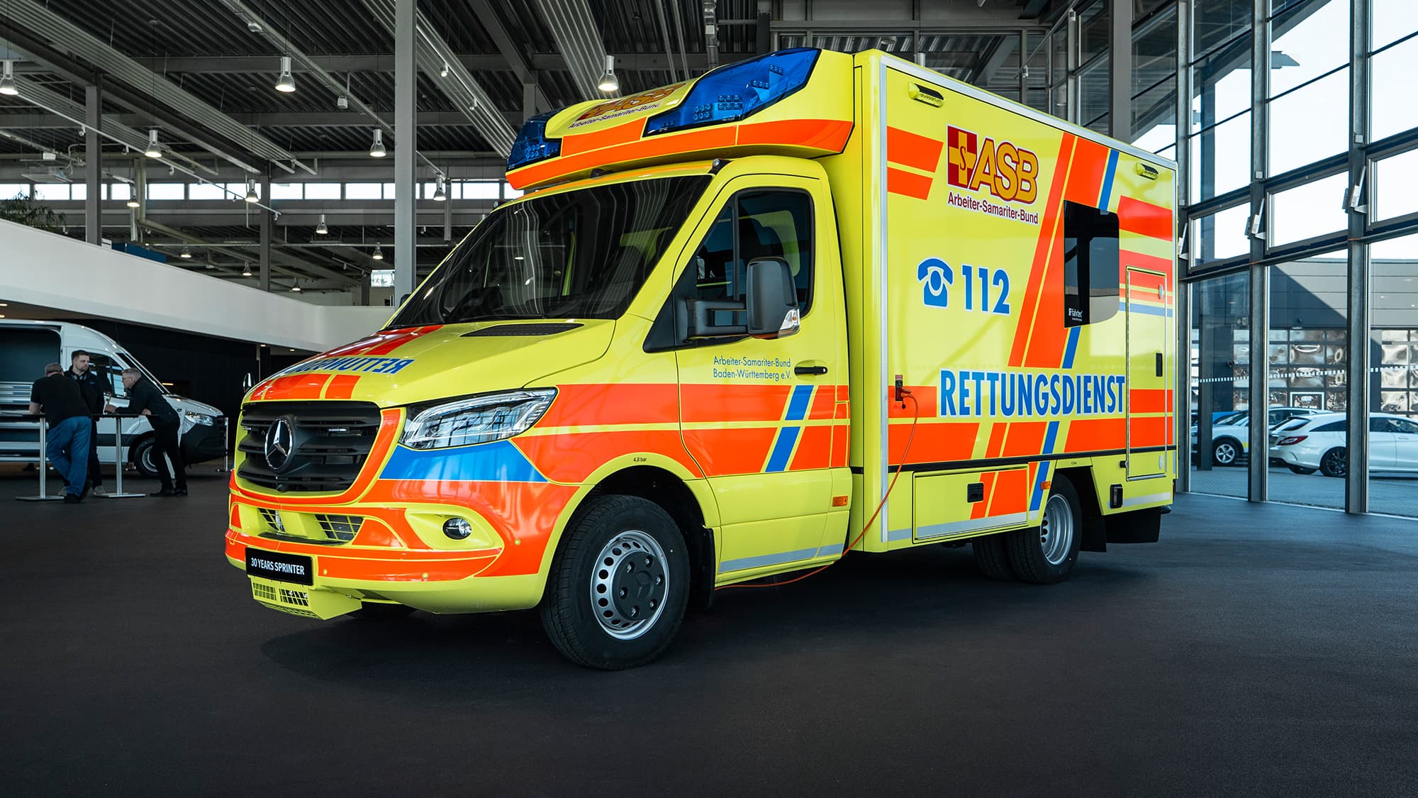 Fahrtec-Mercedes-Sprinter-Rettungswagen-Alle-Geheimfunktionen-eines-RTW-entschl-sselt