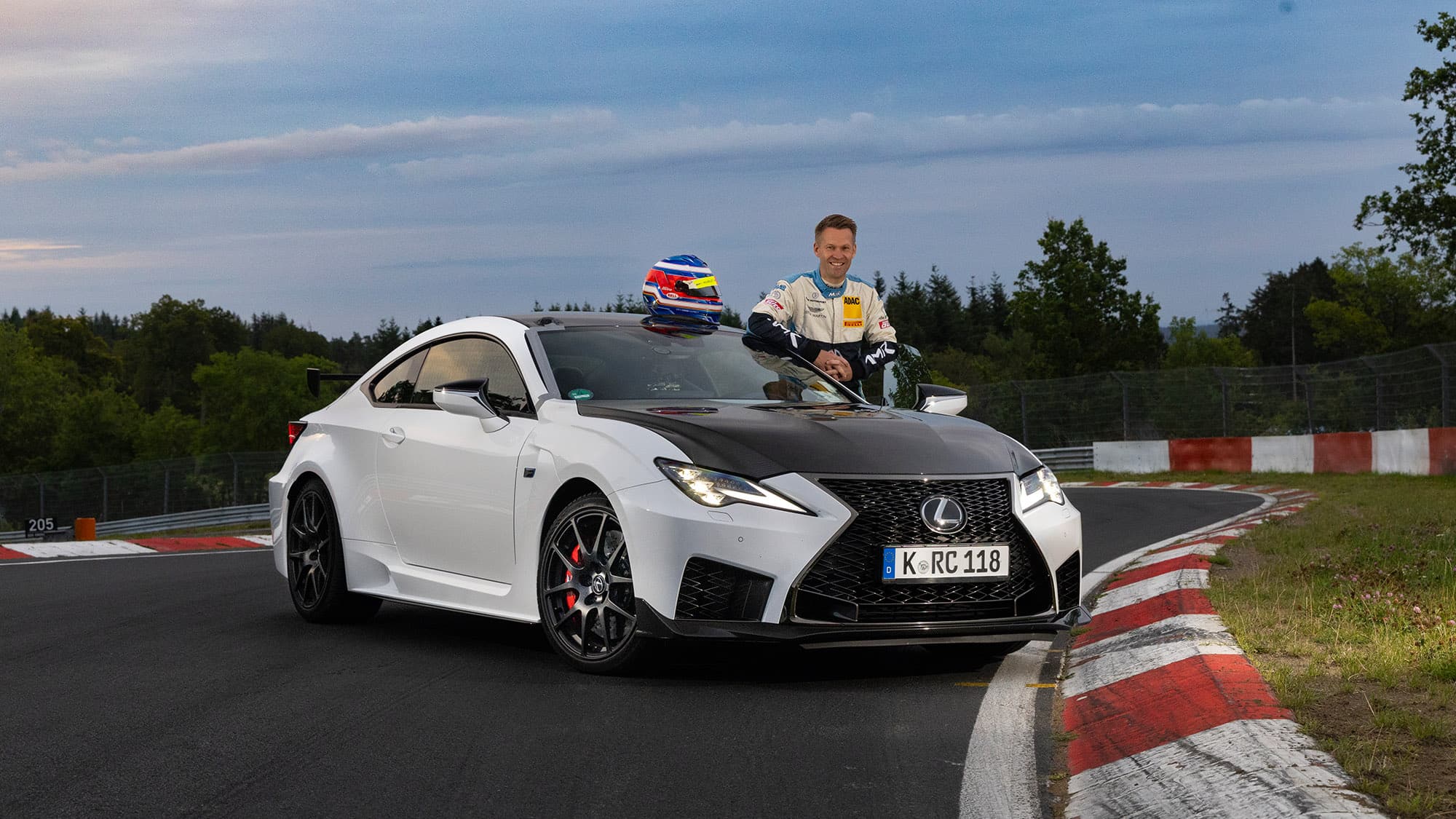 Lexus-RC-F-Track-Edition-im-Supertest-Was-kann-der-V8-Sauger-auf-der-Rennstrecke-