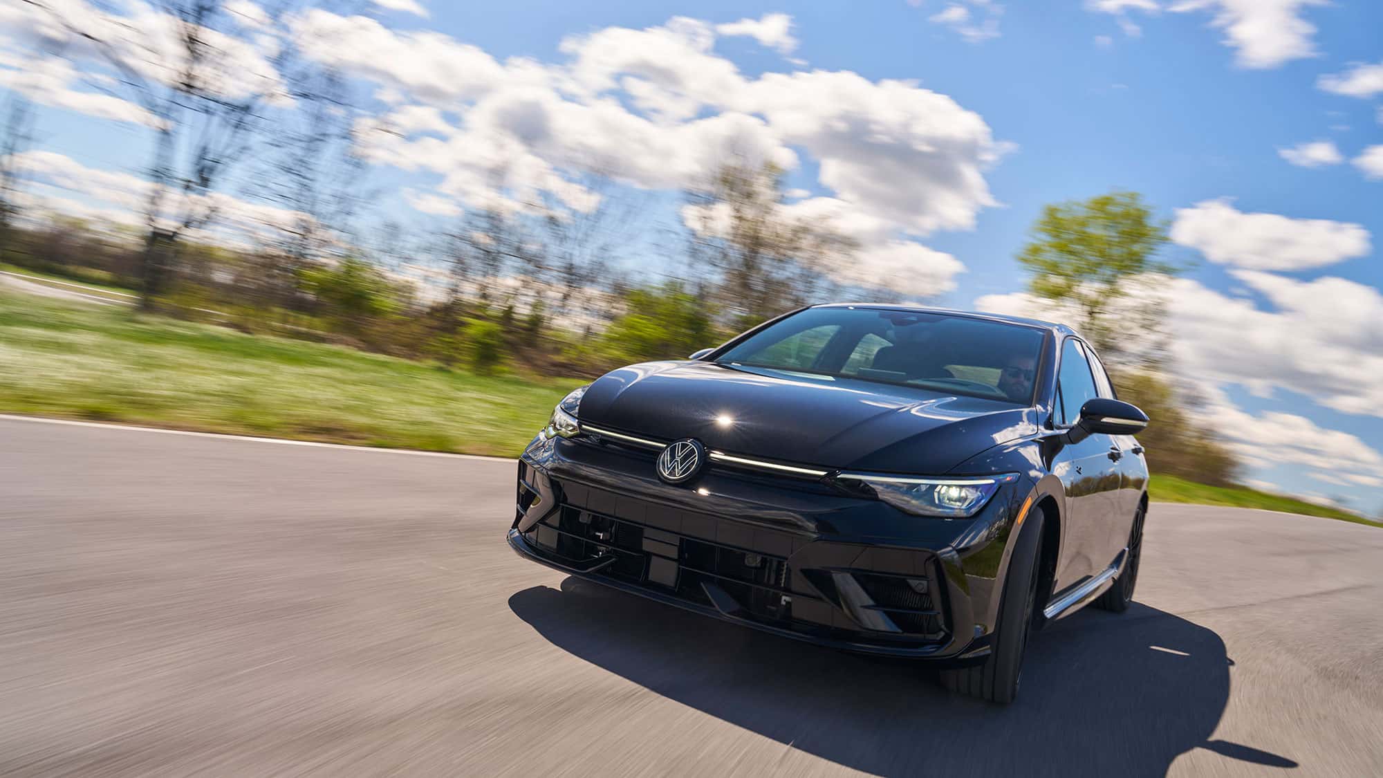 Neuer-VW-Golf-R-Ami-Golf-mit-Euro-Paket