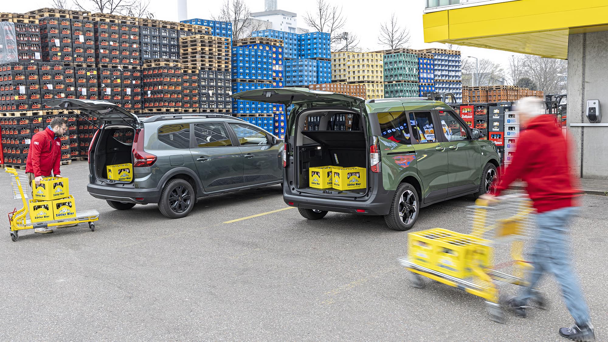Dacia-Jogger-vs-Ford-Courier-Welches-g-nstige-Familienauto-schl-gt-sich-besser-