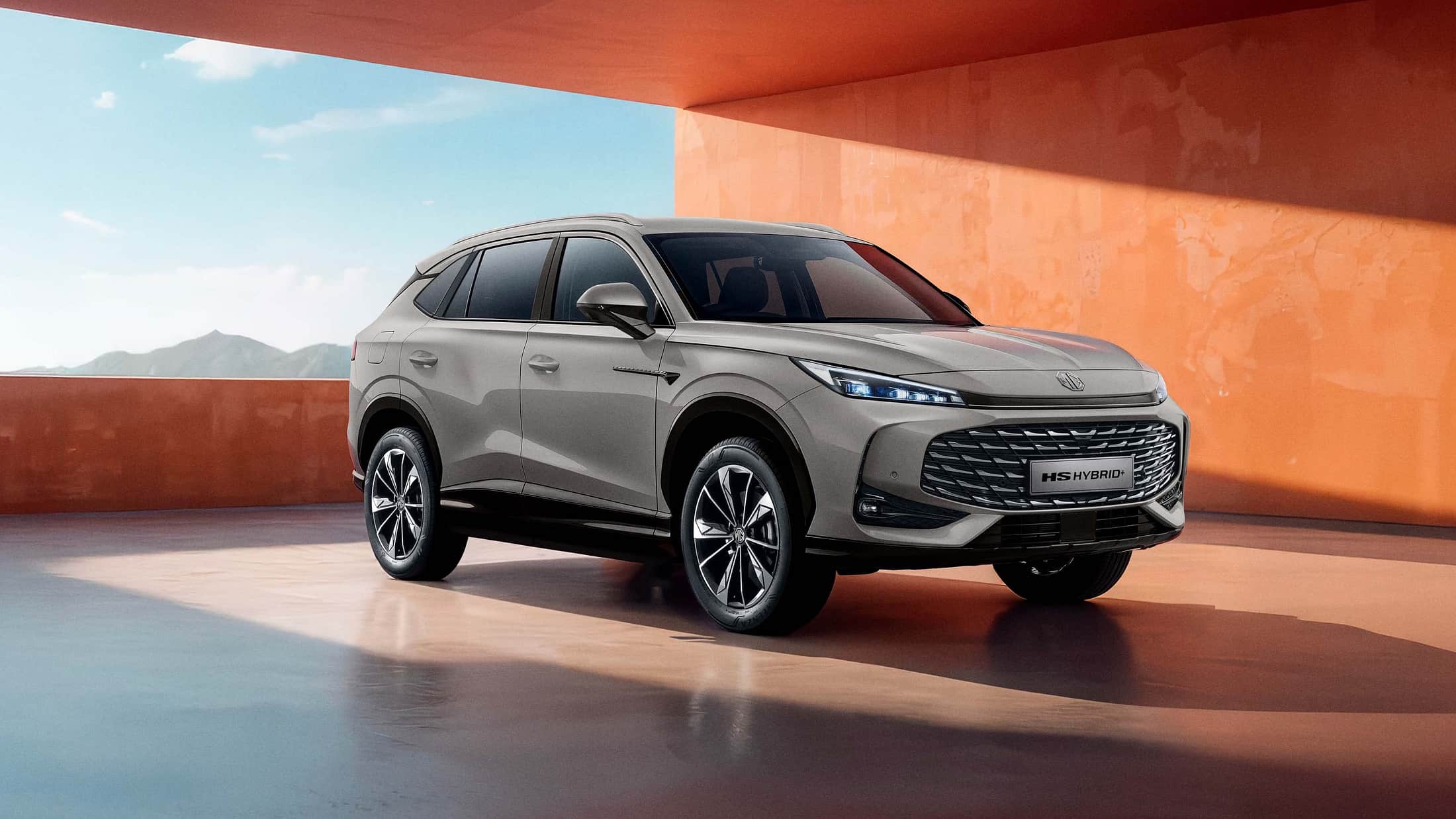MG-HS-Hybrid-Hybrid-SUV-jetzt-auch-ohne-Stecker