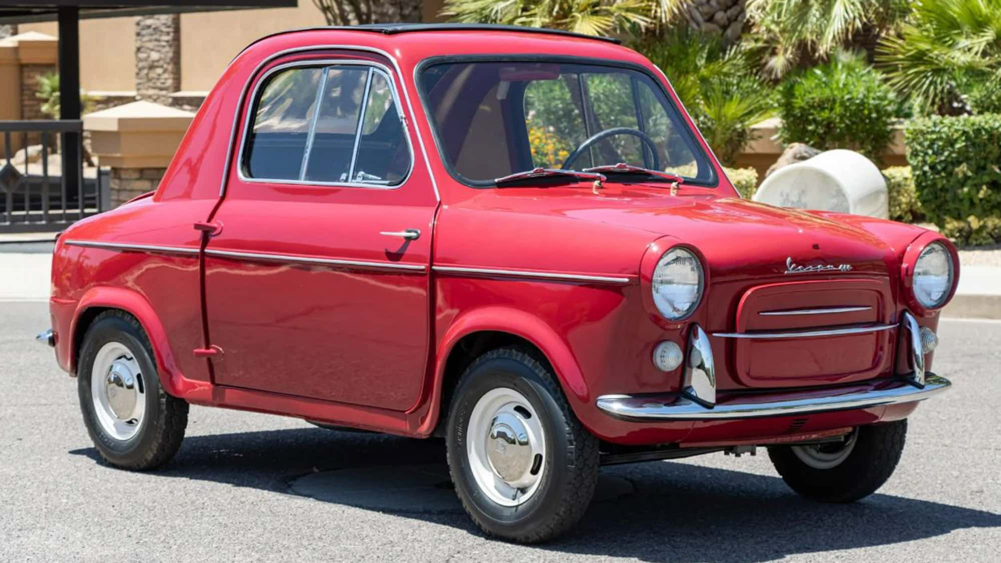 Piaggio-Vespa-400-Vier-Jahre-lang-gab-es-die-Vespa-als-Auto