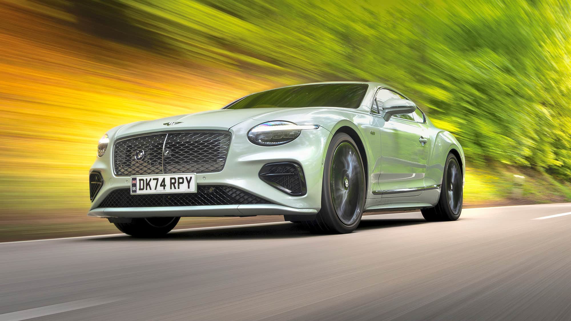 Bentley-Continental-GT-Speed-im-Test-Lautlos-auf-140-dann-h-mmert-der-V8