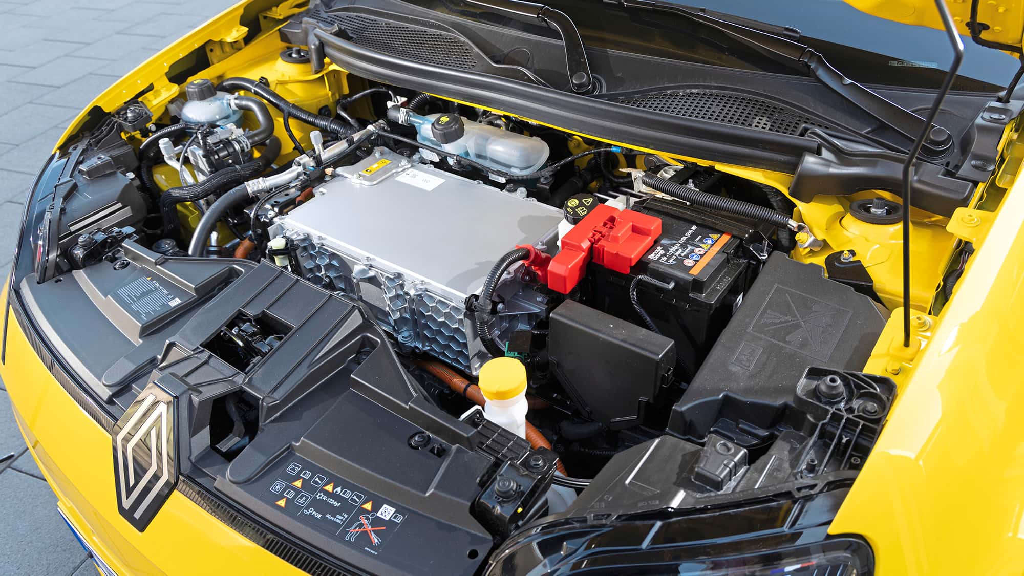 Renault-5-E-Tech-Sein-Motor-kommt-ohne-Magnete-aus