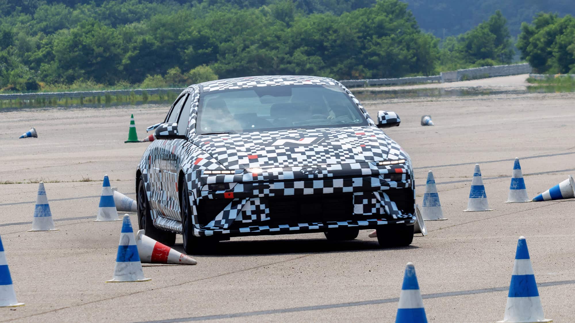 Hyundai-Ioniq-6-N-Wie-zwei-E-Motoren-das-Fahrverhalten-pr-zisieren