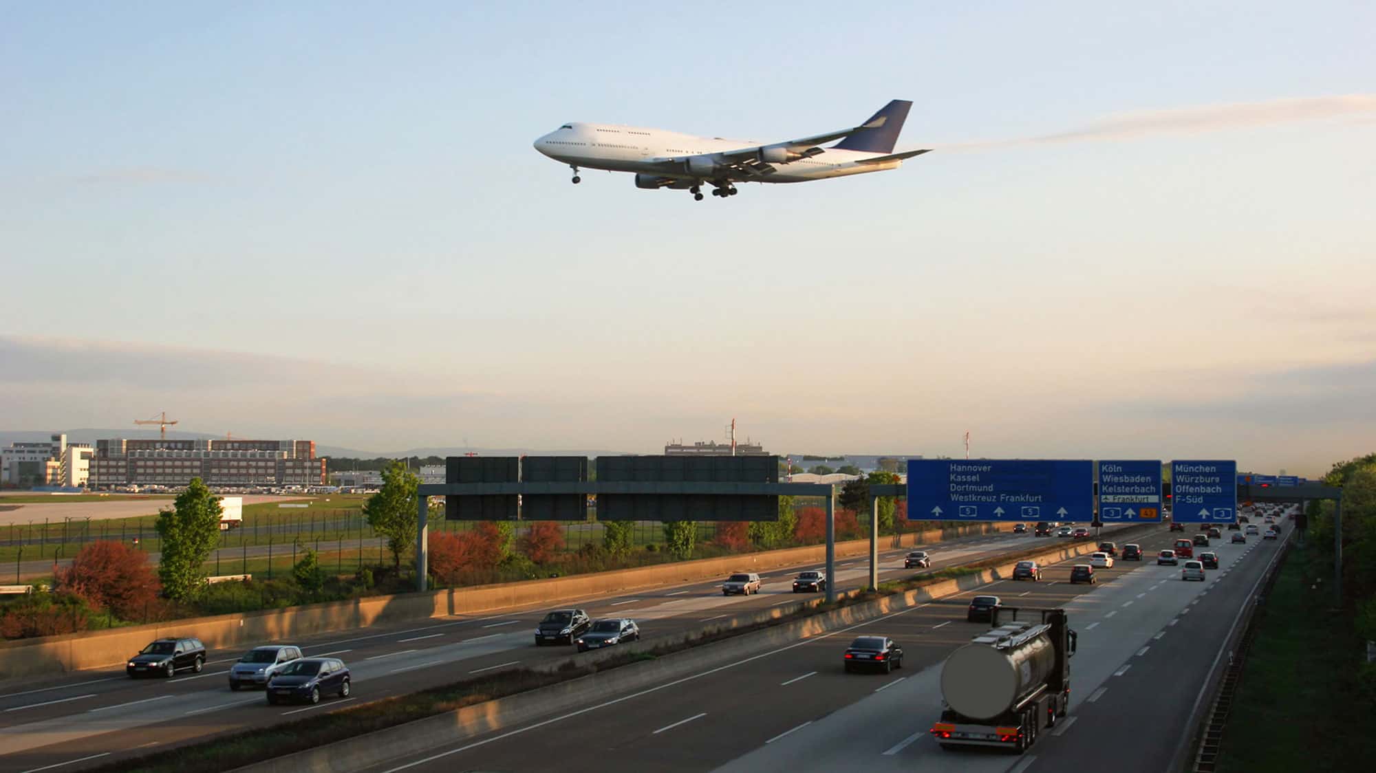 Autobahn-A3-bis-5-7-2025-Zufahrt-zum-Flughafen-Frankfurt-unterbrochen