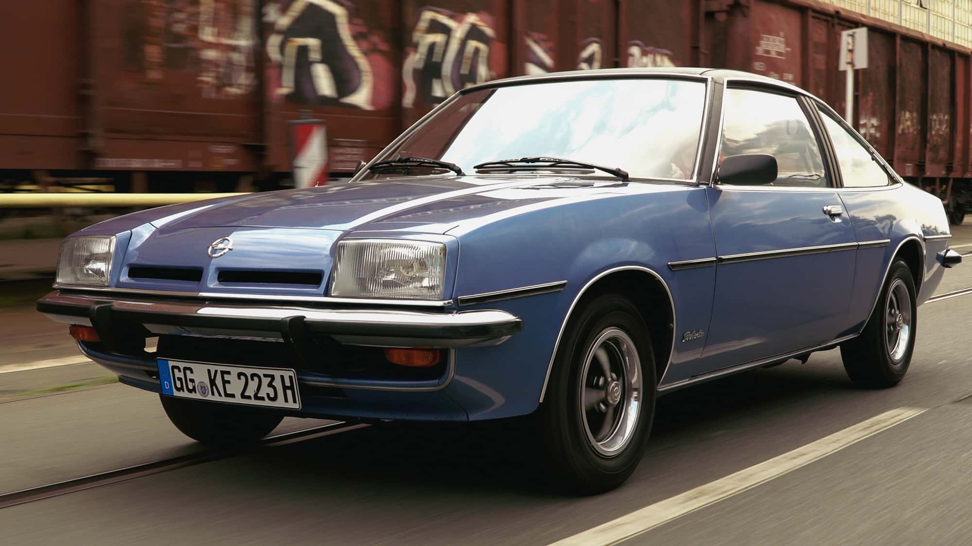 Opel-Manta-B-1-9S-Berlinetta-1977-Fahrbericht-So-nostalgisch-f-hrt-das-Kult-Coup-von-Opel