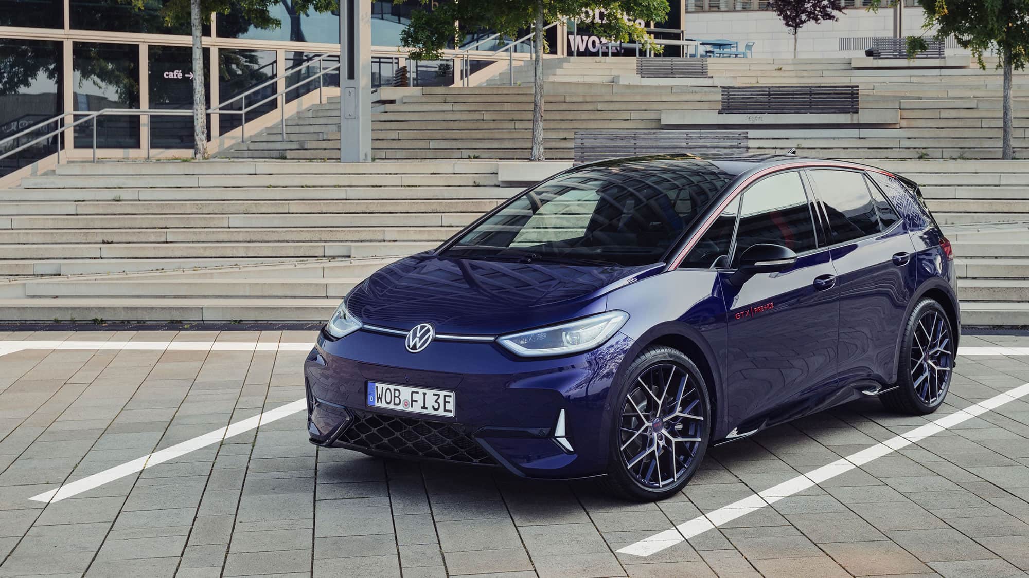 VW-ID-3-GTX-Fire-and-Ice-geht-in-Serie-Limitiertes-Elektro-Sondermodell-im-90er-Look