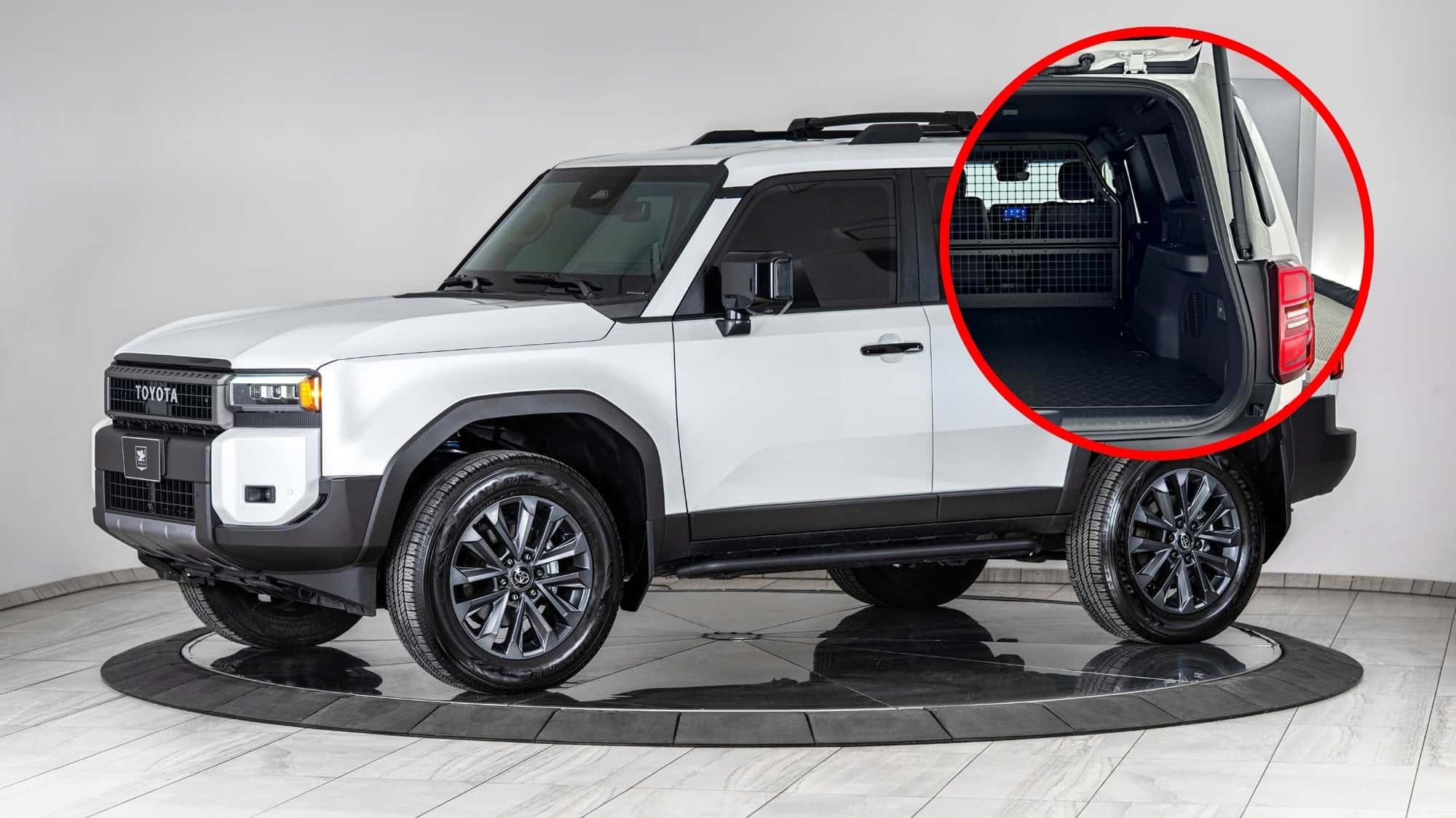 Land-Cruiser-Zwillinge-im-Vergleich-Was-unterscheidet-die-baugleichen-Autos-
