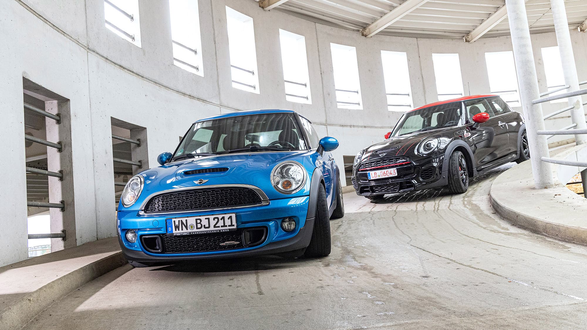 Mini-JCW-im-Generationenvergleich-Welcher-bietet-mehr-Fahrspa-
