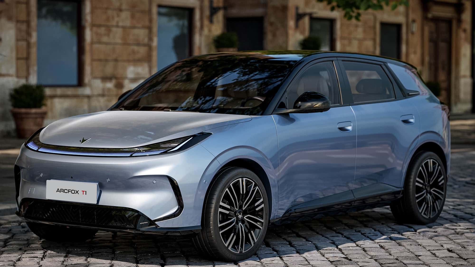 BAIC-Arcfox-T1-Elektroauto-ID-3-Herausforderer-aus-China-zum-Dumping-Preis
