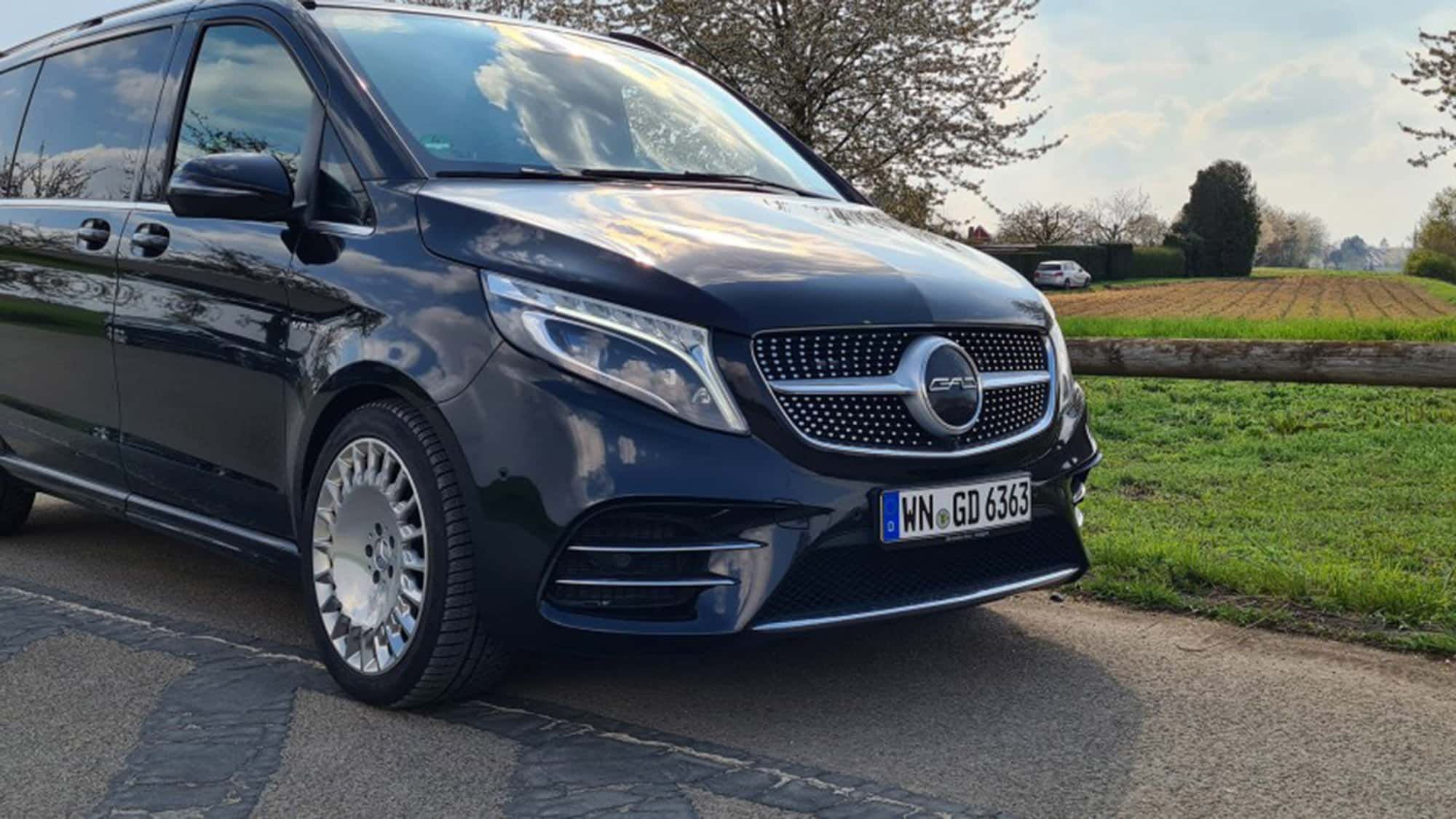 GAD-Motors-V-class-Familienvan-mit-585-PS