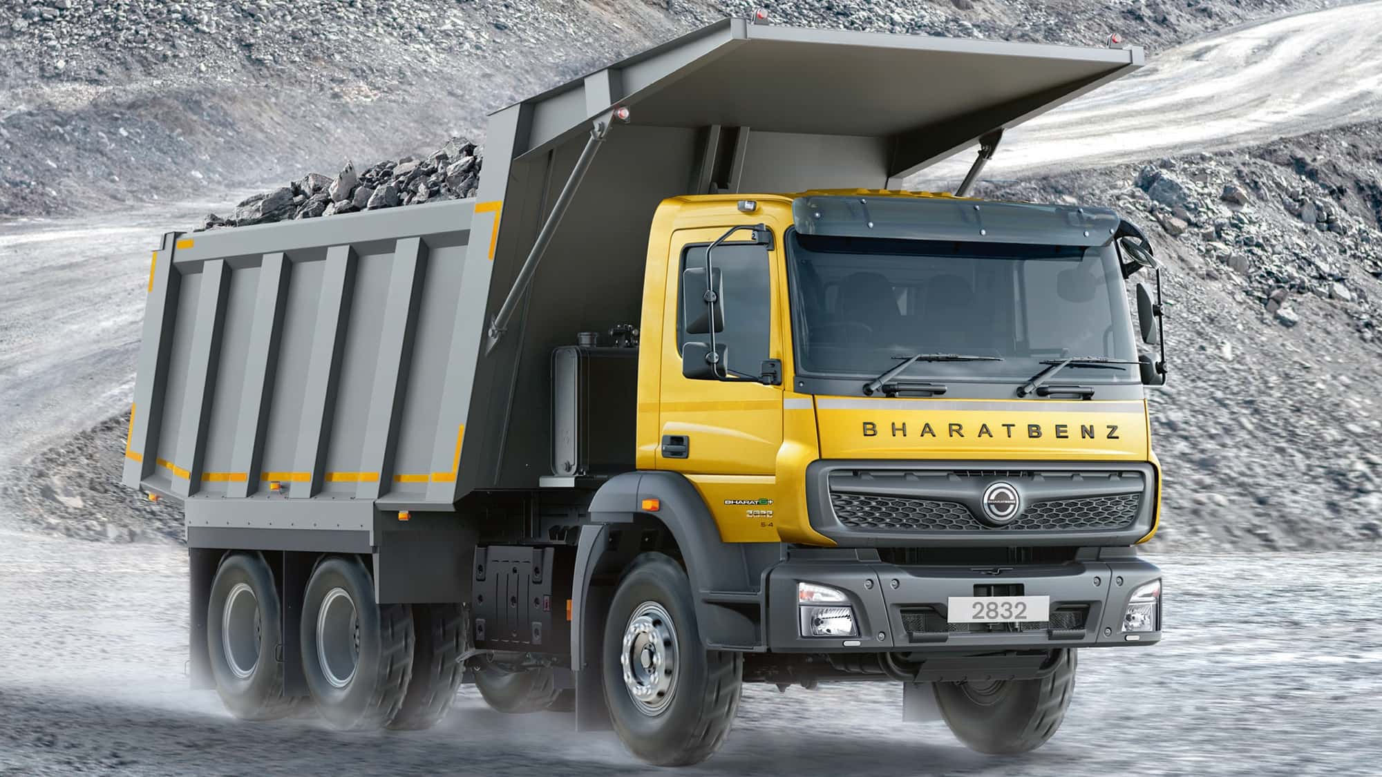Daimler-Trucks-2828C-HX-und-3532C-HX-Kennen-Sie-BharatBenz-