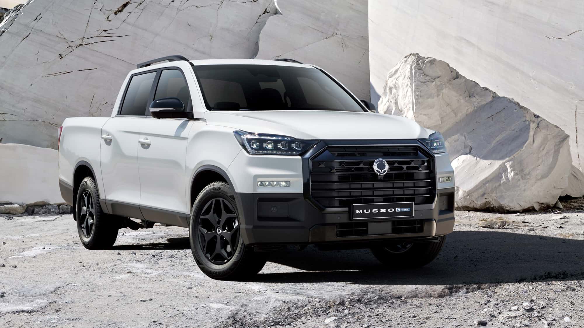 KGM-Musso-Black-Pick-up-Neues-Top-Modell-des-Korea-Pick-up