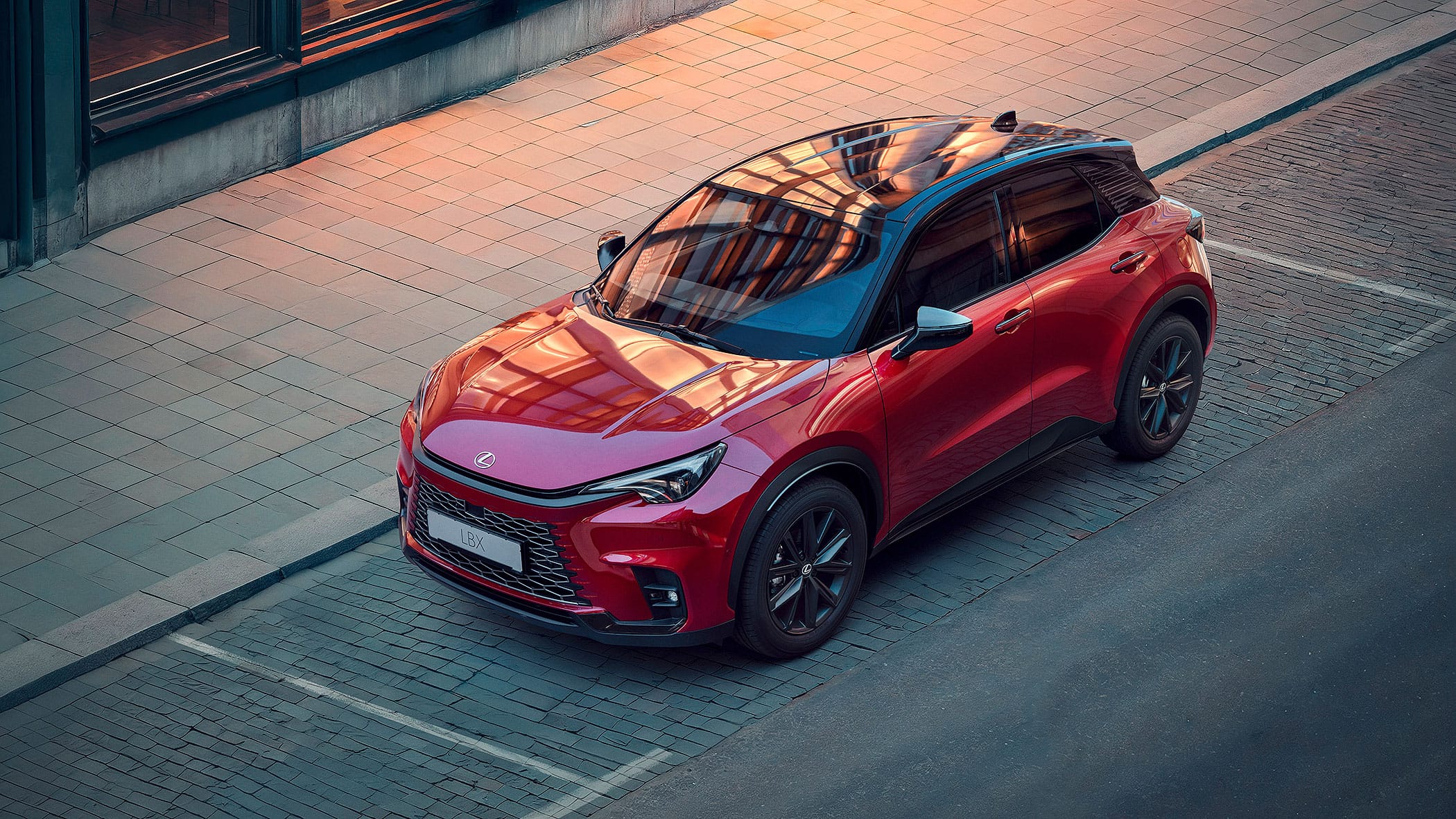 Lexus-LBX-Vibrant-Edition-Luxus-Yaris-Cross-wird-noch-luxuri-ser