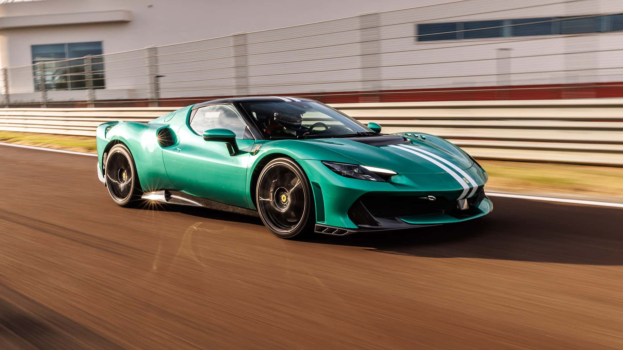 Ferrari-296-Speciale-erster-Fahrtest-Fiorano-Feuerwerk-mit-880-PS