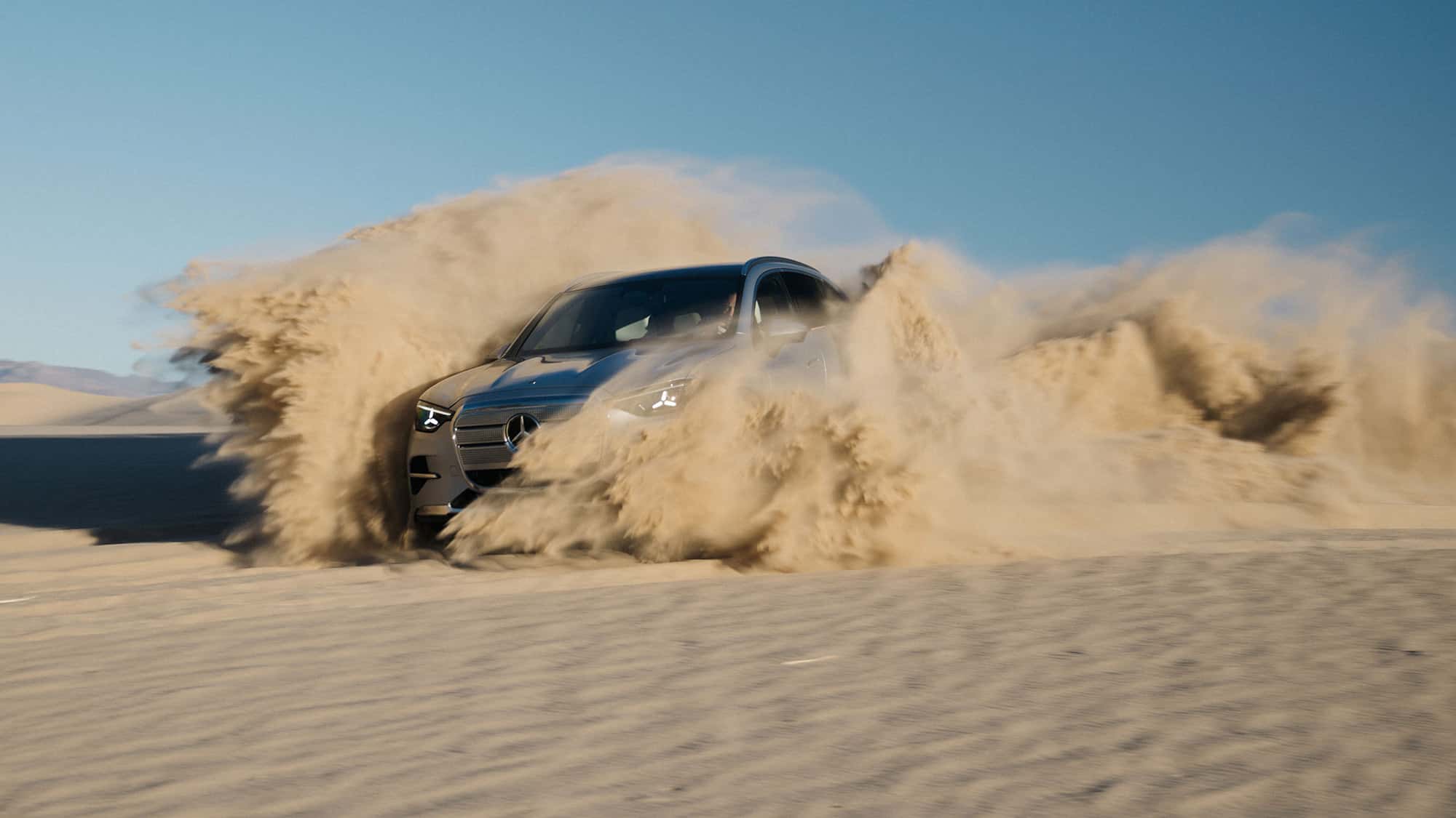 Mercedes-GLC-erster-Fahrtest-D-nensurfen-im-Elektro-GLC-mit-Superhirn