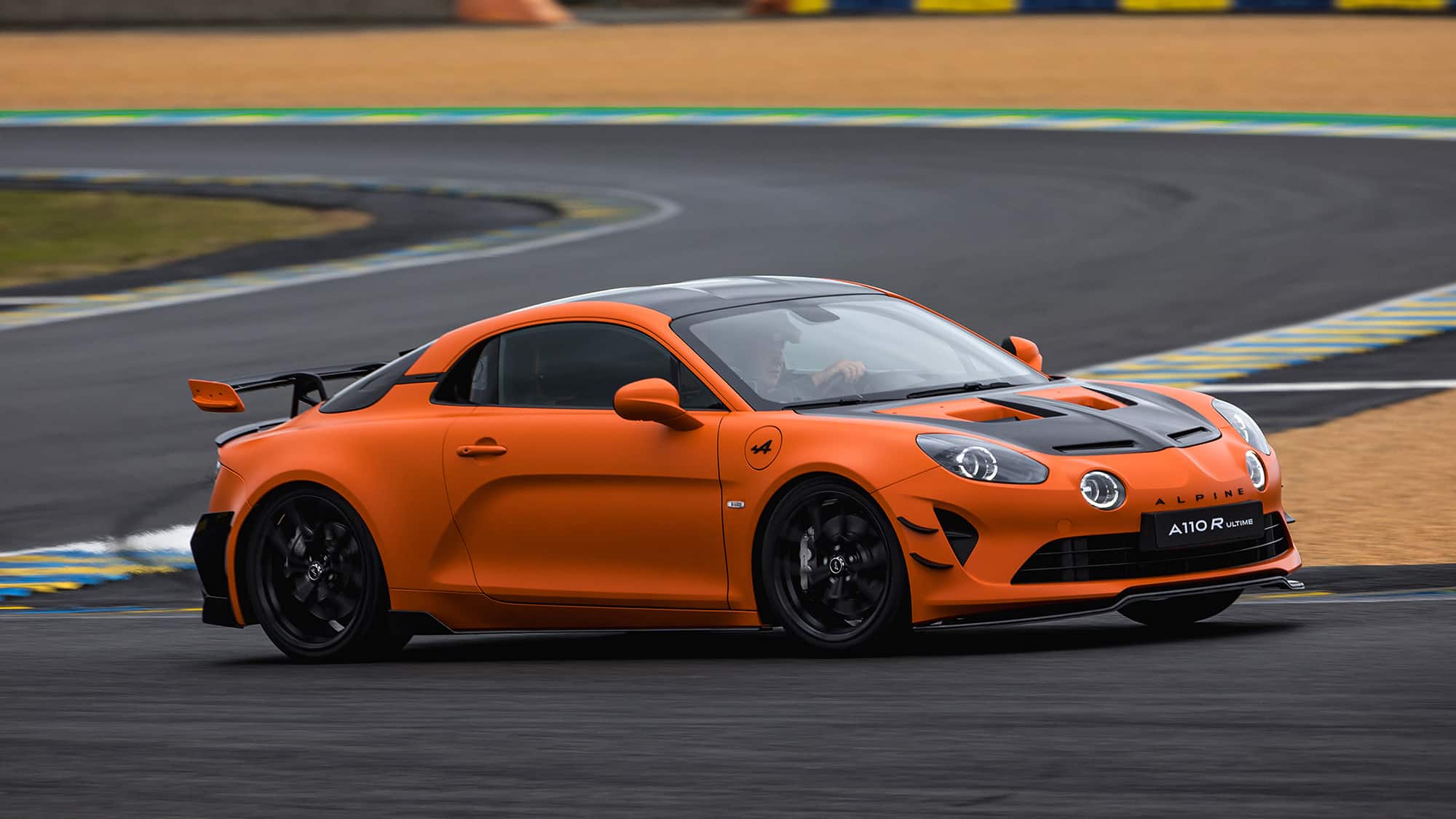 Alpine-A110-R-Ultime-Track-Test-Rennstrecken-Ekstase-zum-911-GT3-RS-Preis