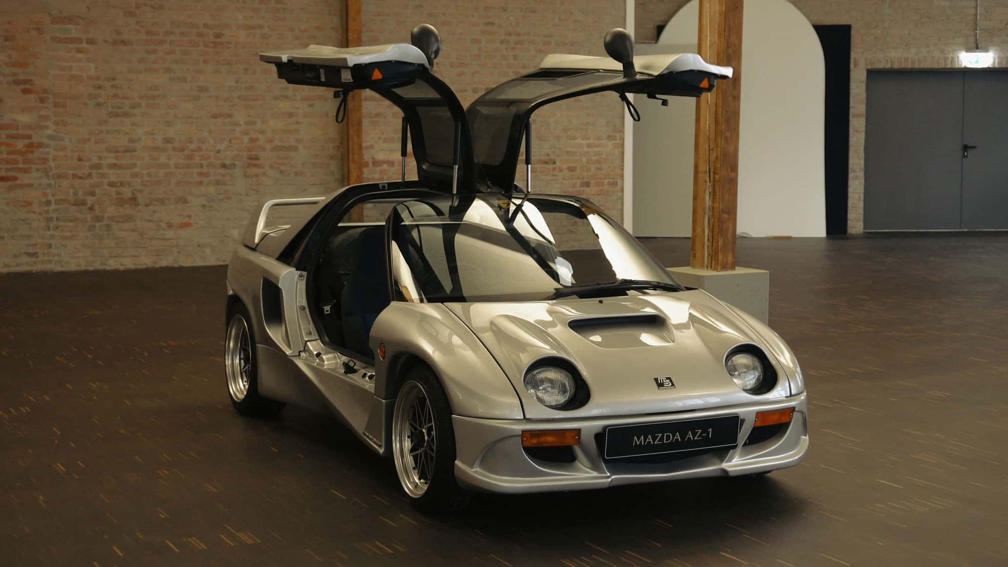 Mazda-Rarit-ten-im-Fokus-Autozam-AZ-1-Der-Fl-gelt-rer-aus-Kisten