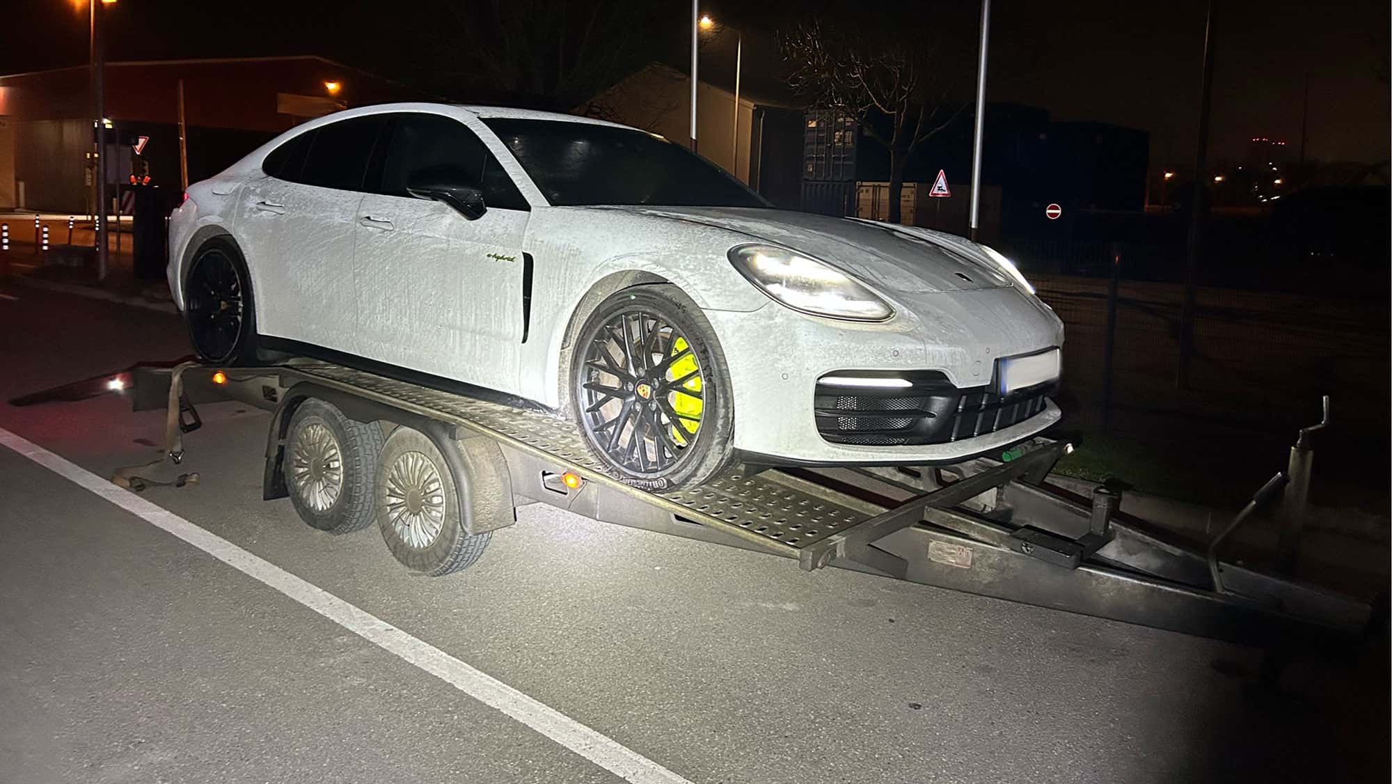 Auf-der-A6-gestoppt-Dieser-Panamera-ist-illegal