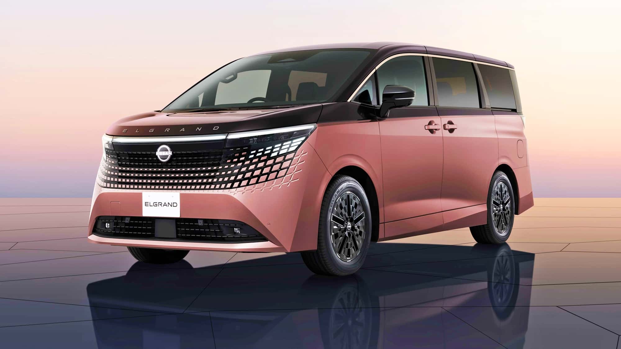Vierte-Generation-des-Nissan-Elgrand-feiert-Premiere-Nissans-neuer-Luxus-Van-w-re-fit-f-r-Europa