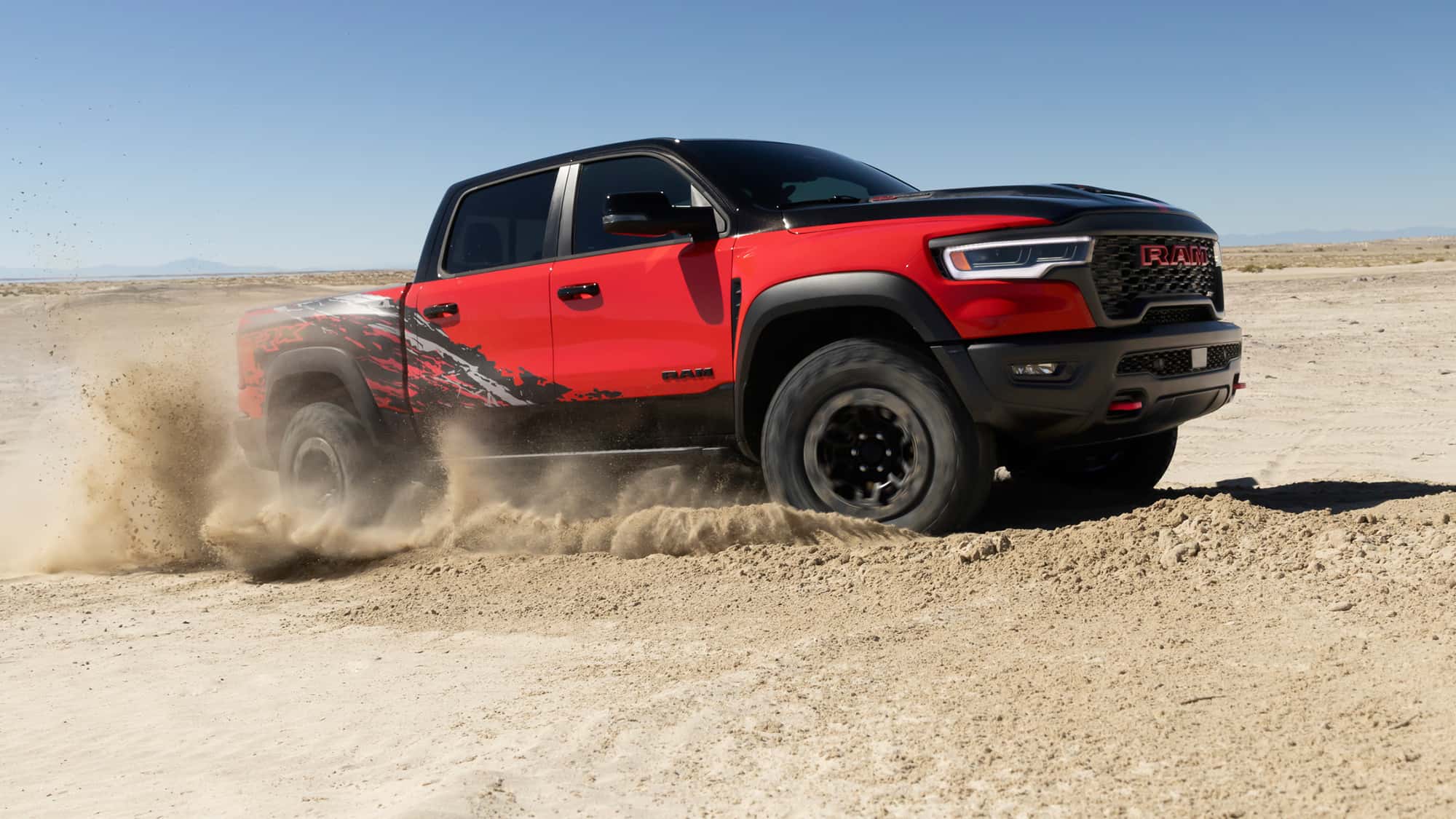 Supercharged-V8-Hemi-sorgt-f-r-788-PS-Ram-1500-SRT-TRX-kehrt-zur-ck