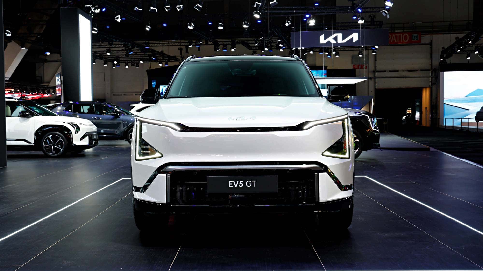 Kia-EV5-GT-Fett-im-Auftritt-z-gerlich-bei-der-Leistung
