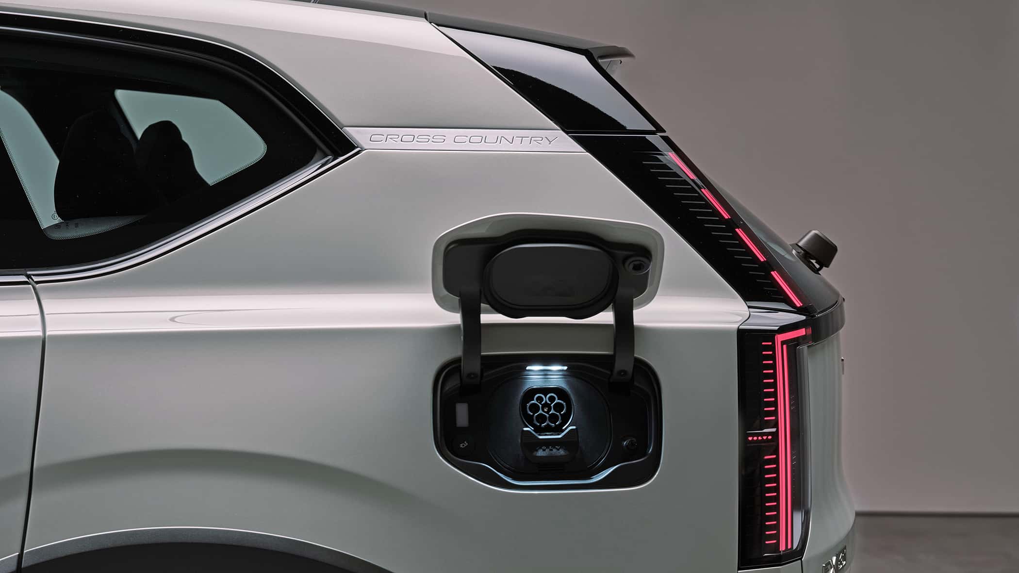 Volvo-Chef-H-kan-Samuelsson-sieht-Preisparit-t-E-Autos-in-5-Jahren-billiger-als-Verbrenner-