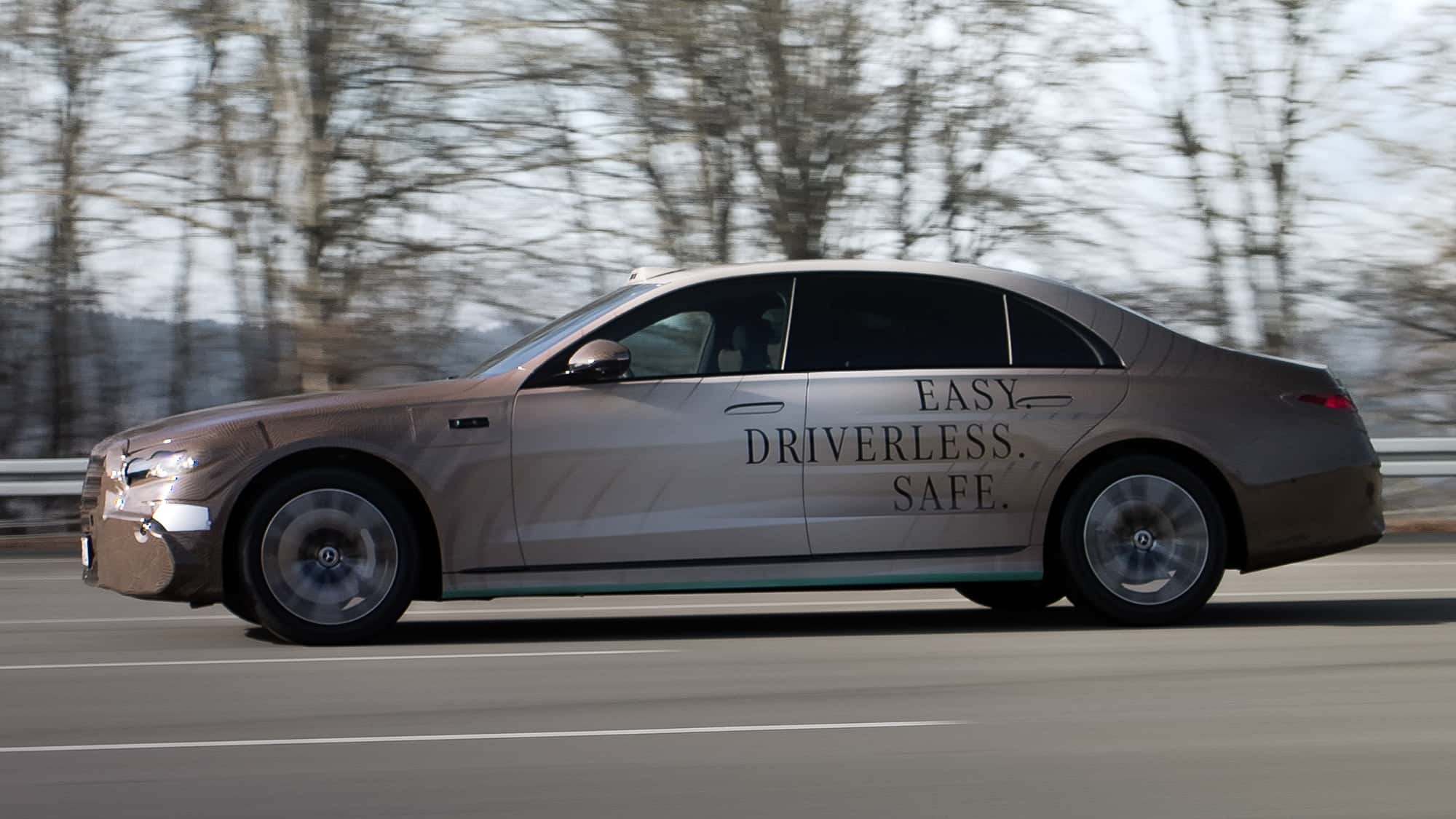 Flatplane-und-Crossplane-Kurbelwelle-im-Vergleich-Welche-Kurbelwelle-macht-den-besseren-V8-Motor-