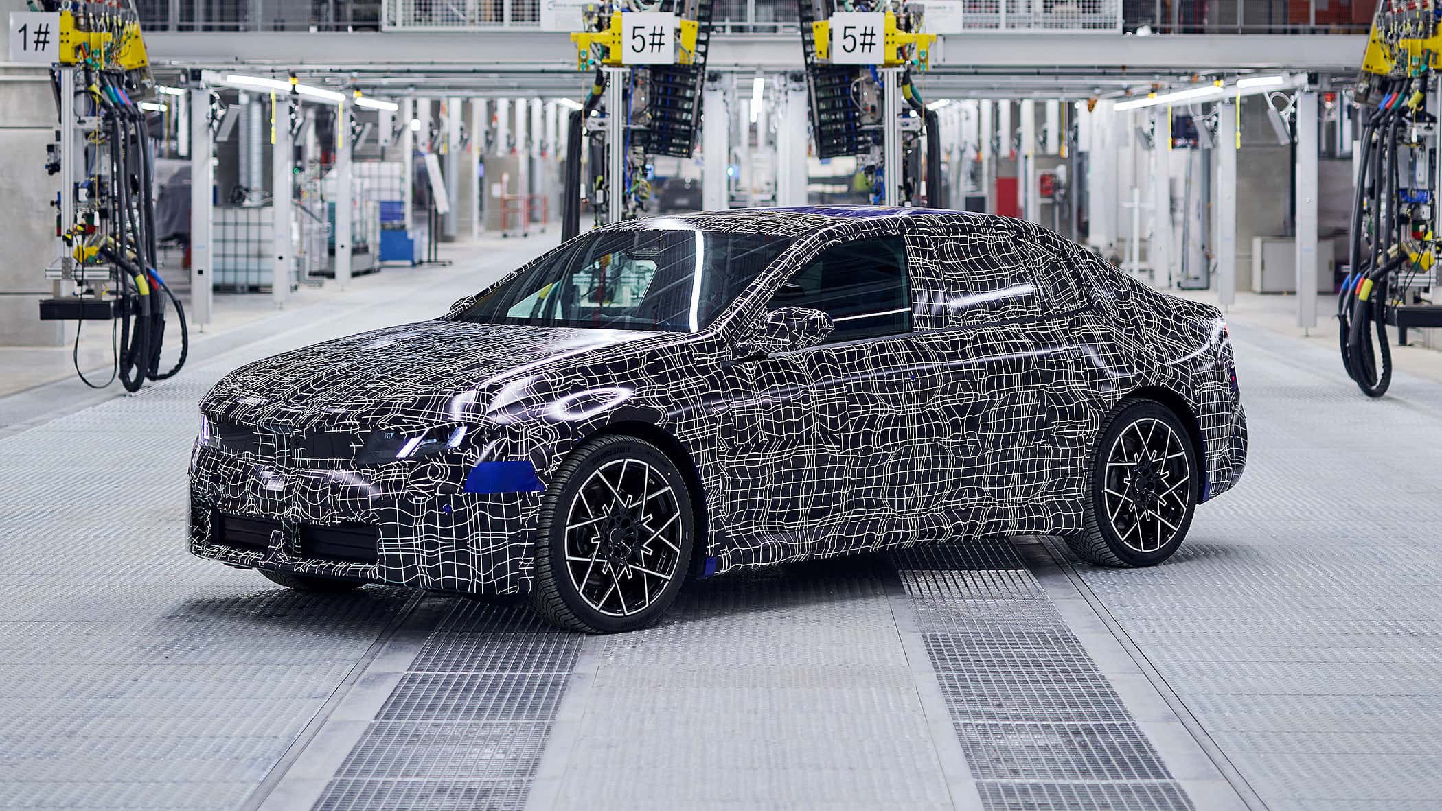 Neue-Klasse-BMW-i3-Der-neuen-Elektro-3er-l-uft-an