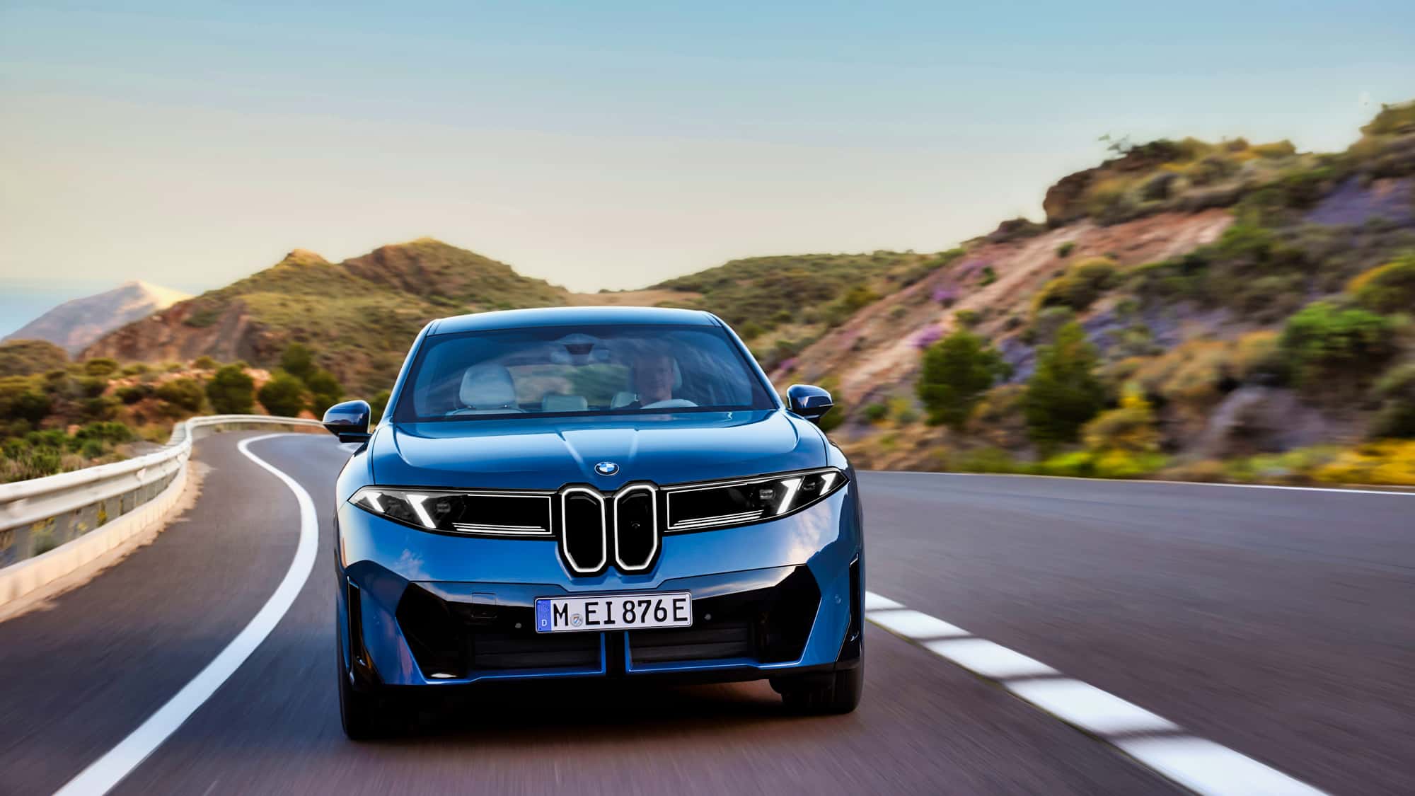 BMW-iX3-beim-El-Prix-2026-Reichweitentest-Der-iX3-berzeugt-mit-bester-Reichweite