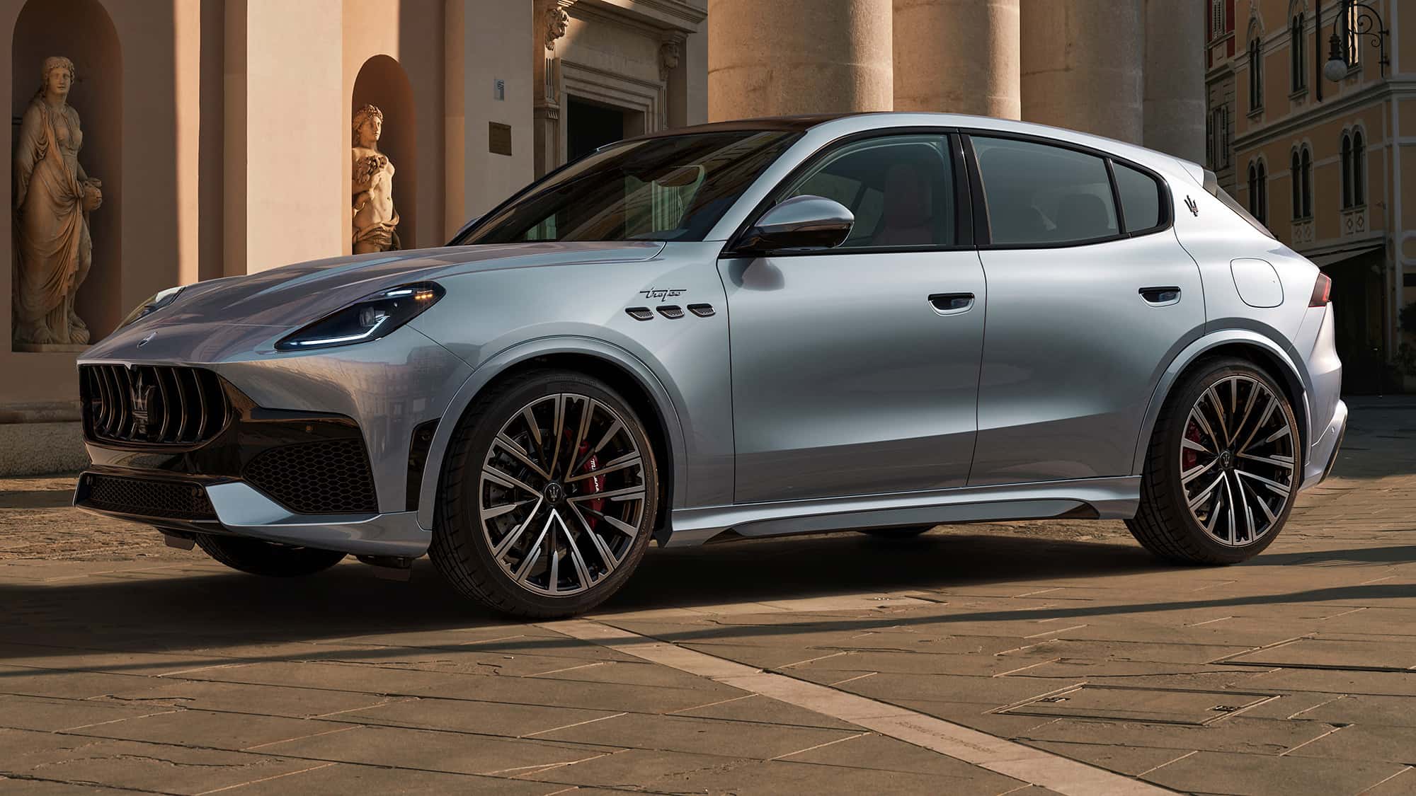 Maserati-Grecale-Facelift-Trotz-Hai-Nase-mit-gestraffter-Aerodynamik