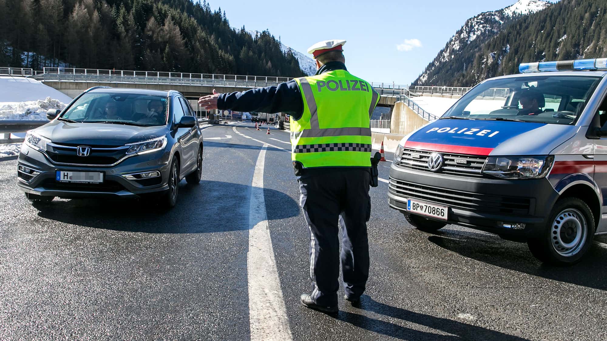 Vorsicht-im-sterreich-Urlaub-Bu-gelder-steigen-2027-um-bis-zu-50-