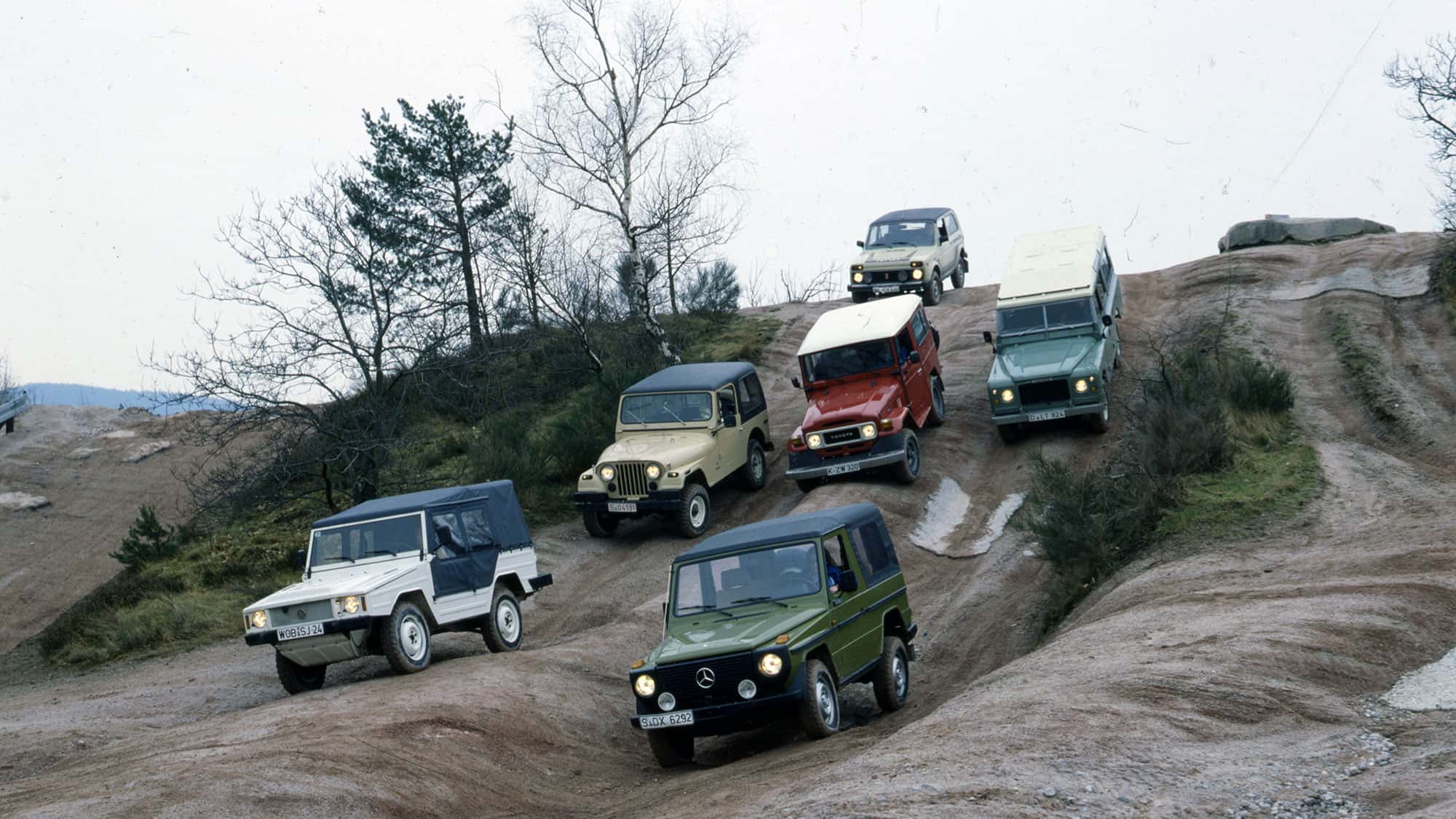 Gel-ndewagen-im-historischen-Test-Sechs-Gel-ndewagen-im-Vergleich