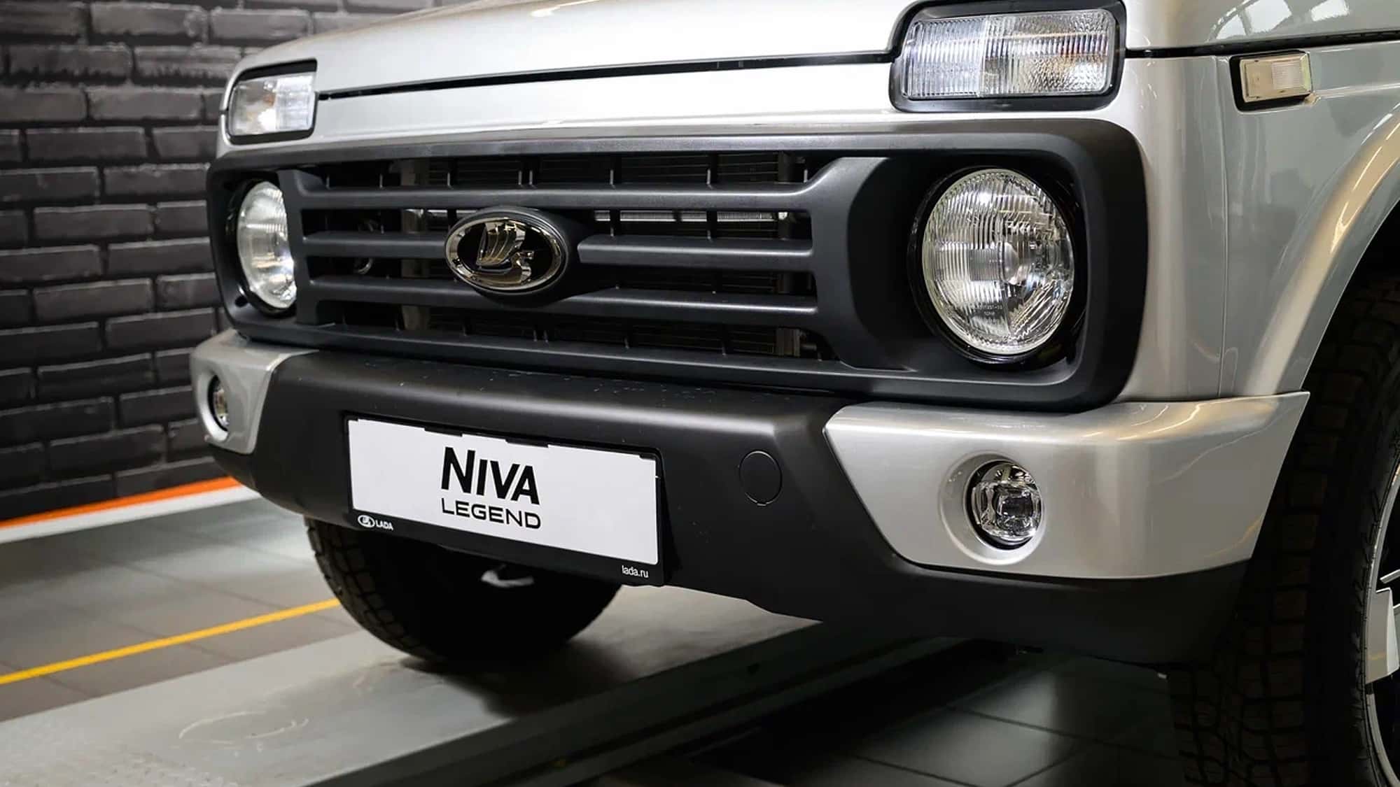 Riesen-Facelift-f-r-den-Lada-Niva-Mehr-Leistung-mehr-Luxus-und-sogar-ein-Airbag