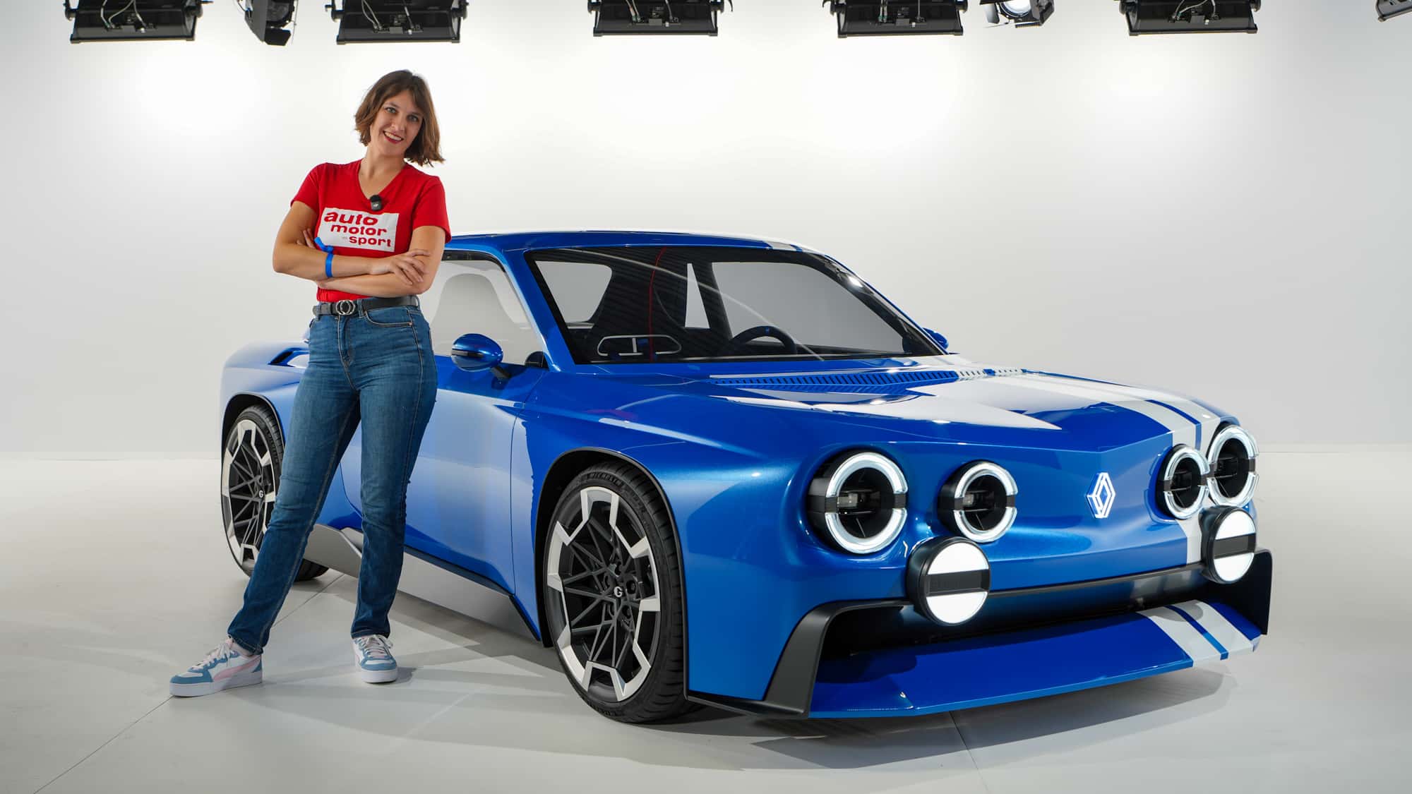 Retro electric coupé with 270 hp: Renault 8 Gordini Concept