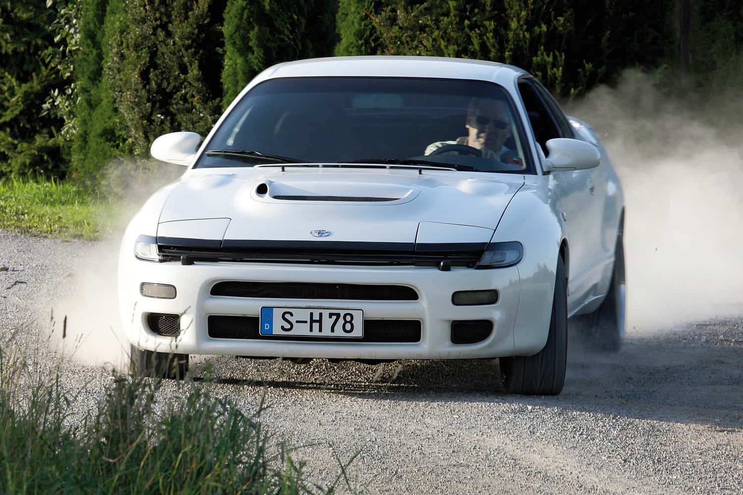 Toyota-Celica-und-Supra-R-ckkehr-mit-ungew-hnlichen-Motorkonzepten