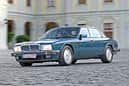 Jaguar XJ40