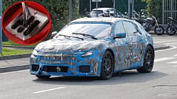 Ferrari EV Elektroauto Muletto Erlkönig offene Schaltkulisse eingeklinkt